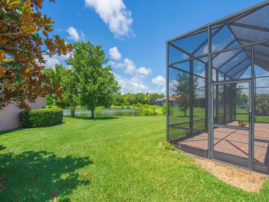 4405 65th Drive, Vero Beach, FL 32967 — photo 11 of 43