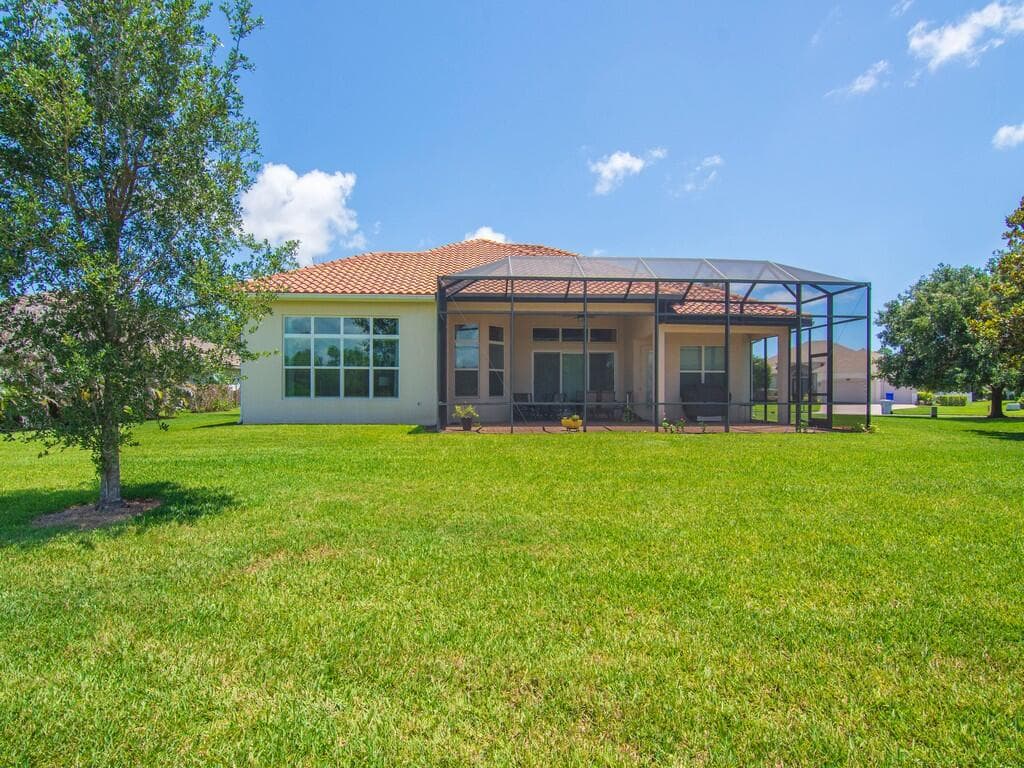 4405 65th Drive, Vero Beach, FL 32967 — photo 15 of 43