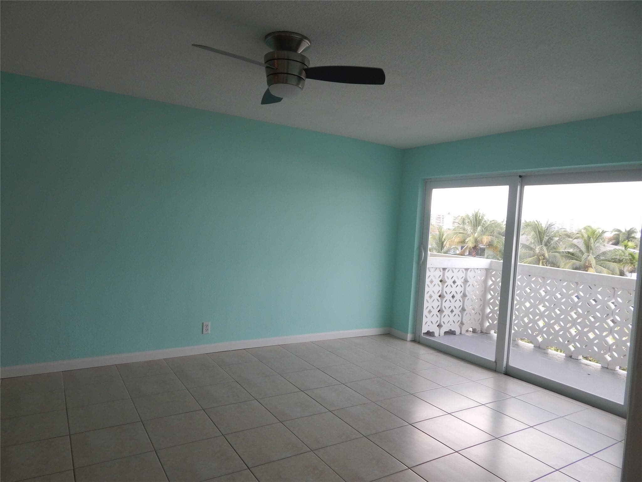 3220 Bayview Drive 314, Fort Lauderdale, FL 33306 — photo 14 of 21