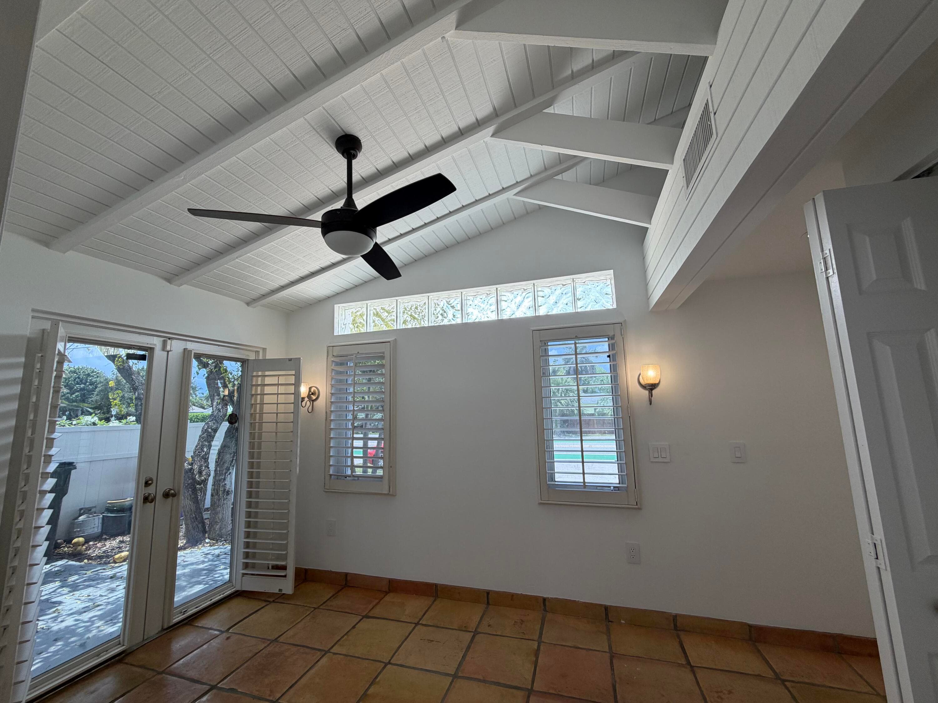 204 S Seacrest Circle, Delray Beach, FL 33444 — photo 22 of 31
