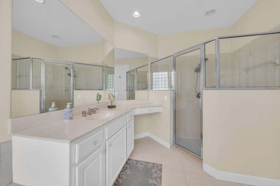 8821 Champions Way, Port St. Lucie, FL 34986 — photo 17 of 36