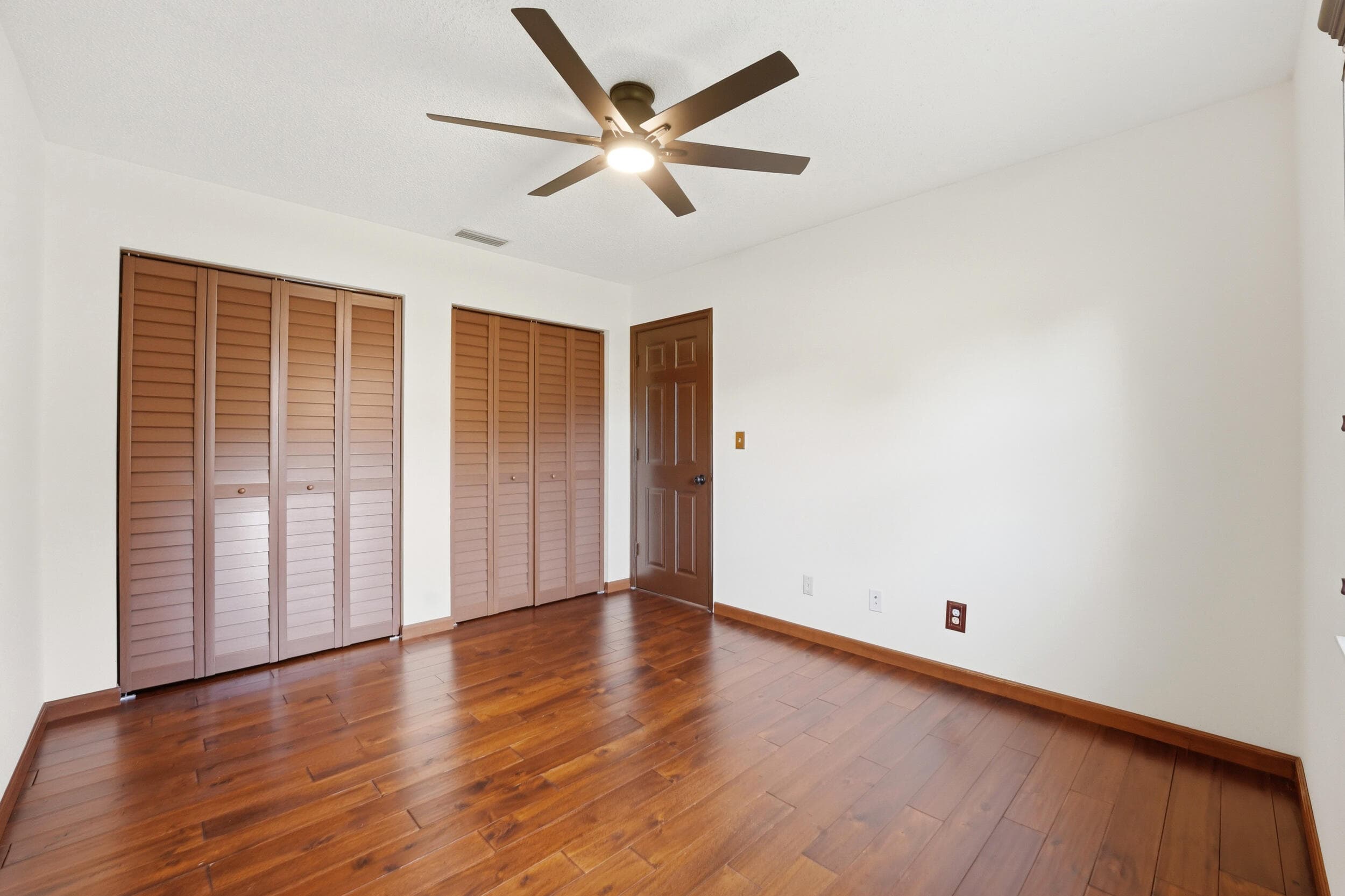 5787 SW 57th Way, Davie, FL 33314 — photo 25 of 40