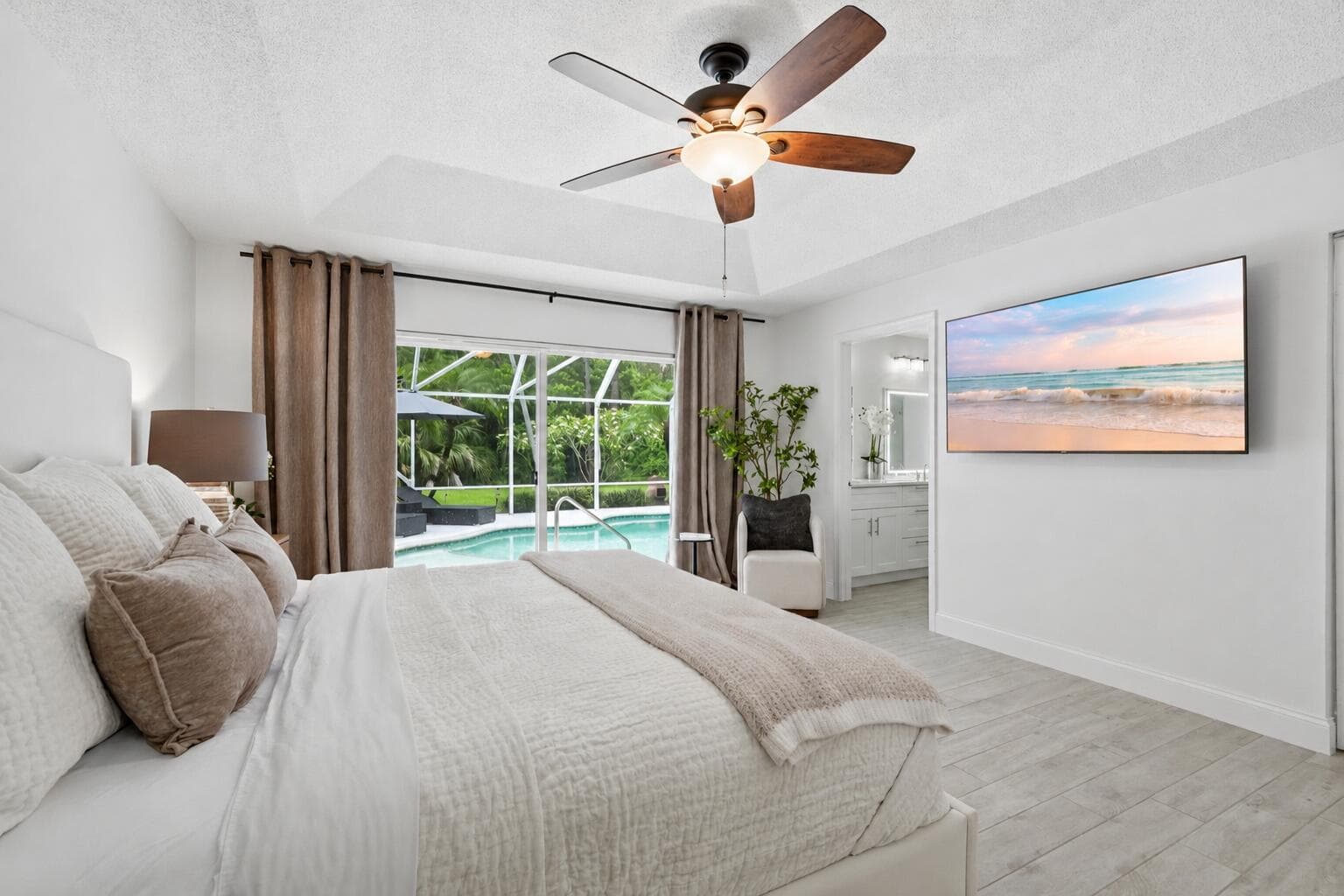 3916 Cypress Lake Drive, Lake Worth, FL 33467 — photo 19 of 35