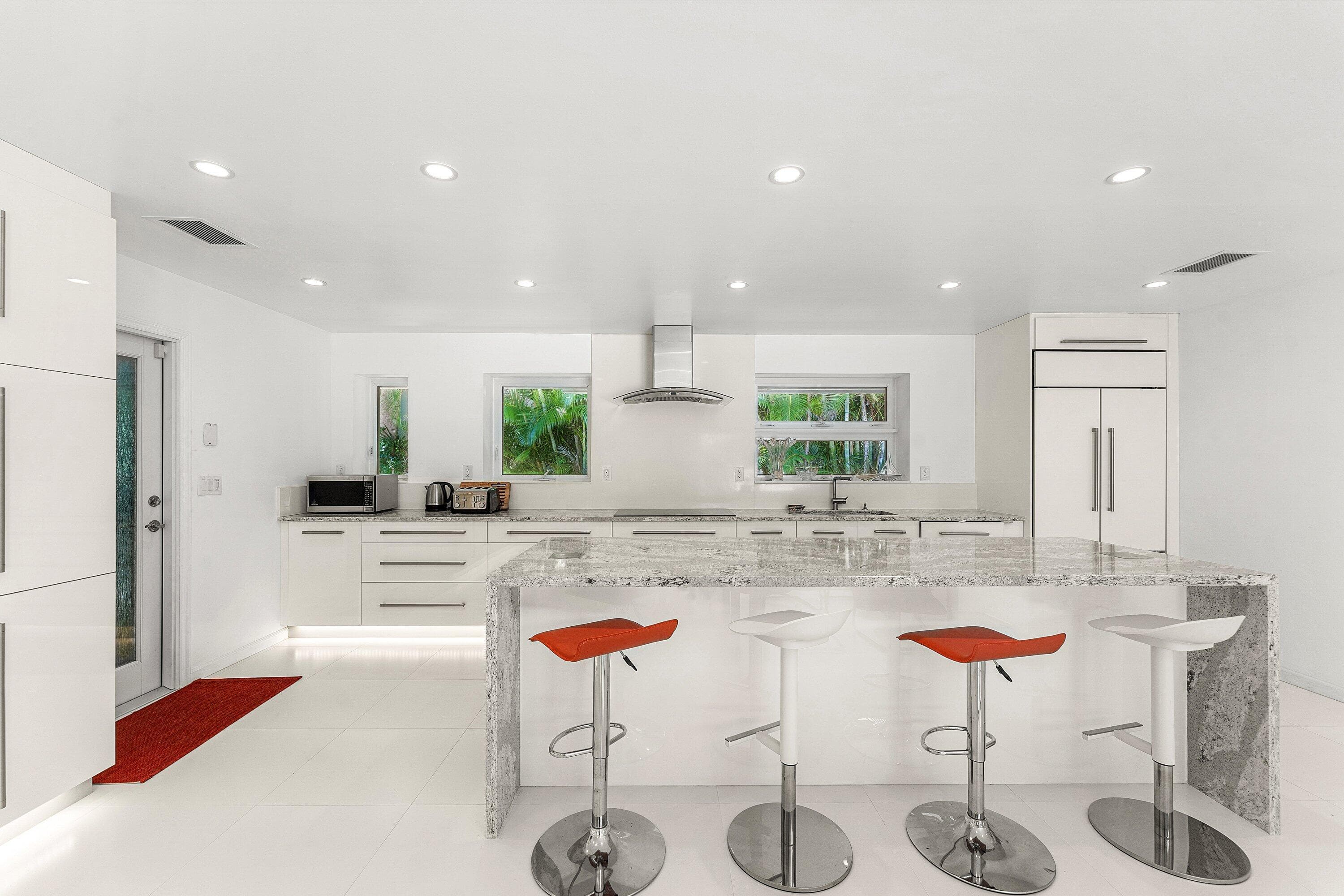 1350 Spanish River Road, Boca Raton, FL 33432 — photo 14 of 58