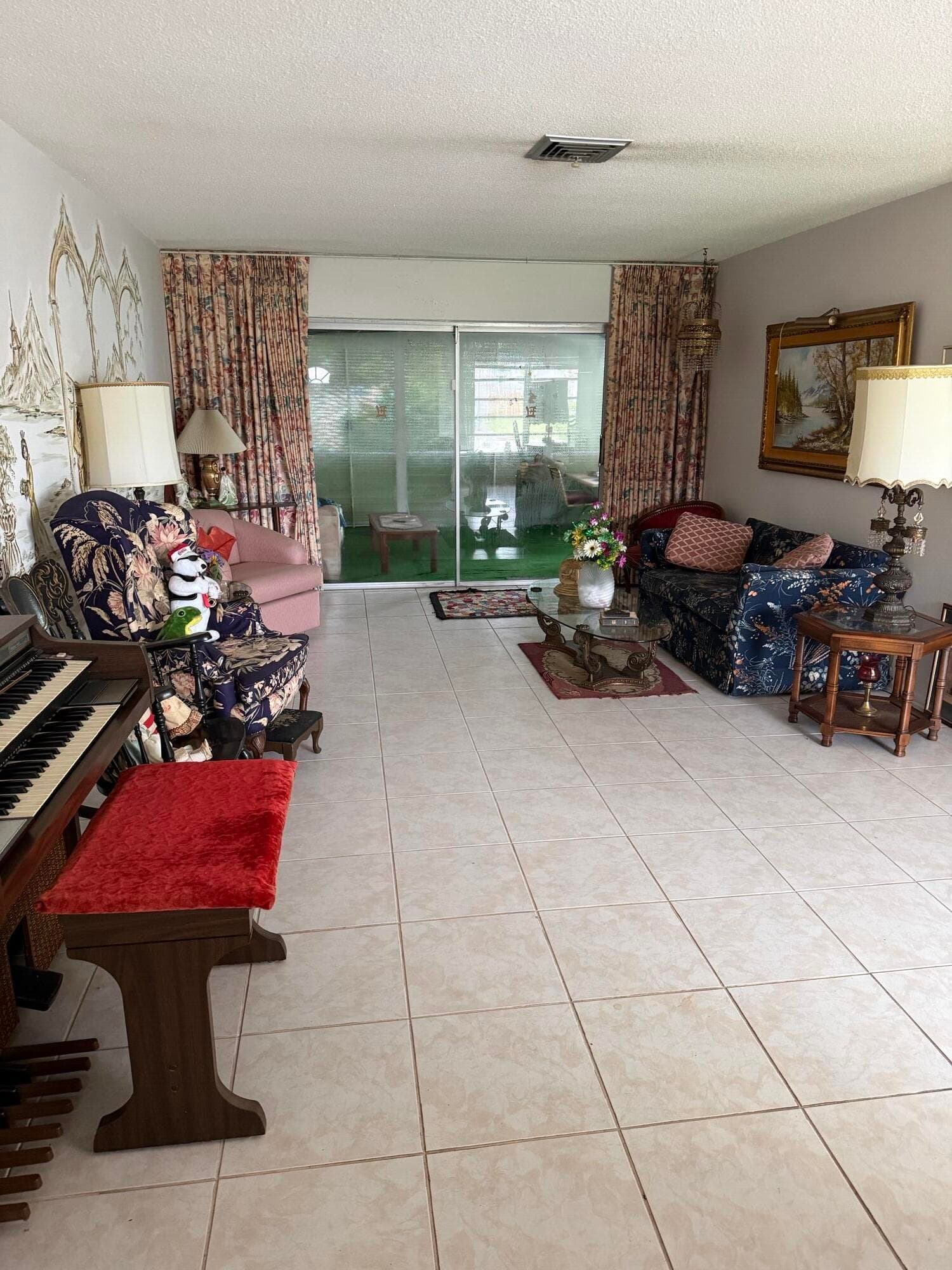 626 S Crescent Drive, Hollywood, FL 33021 — photo 6 of 16