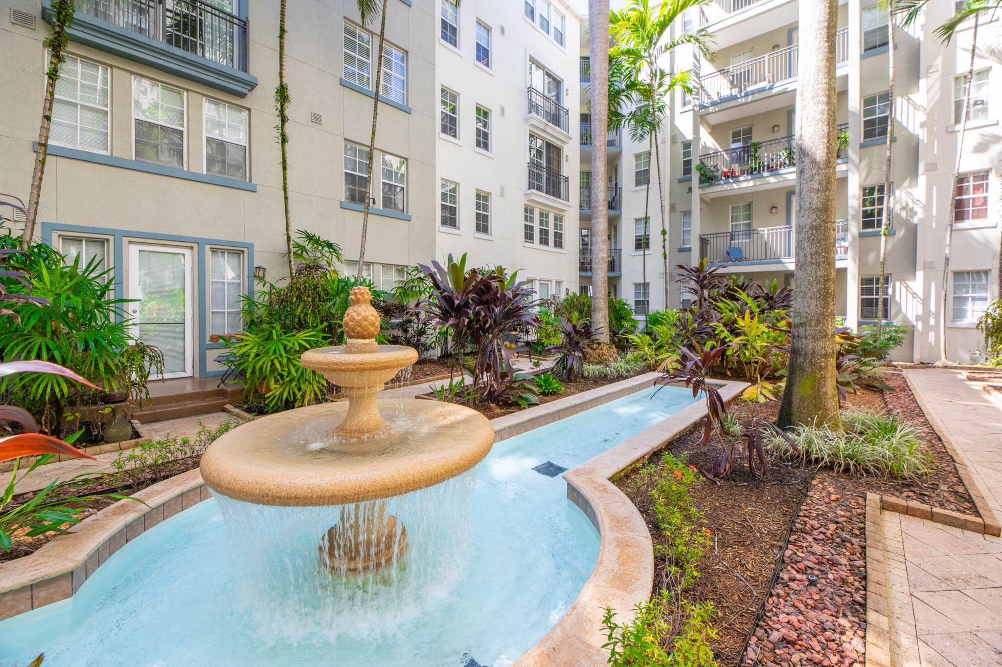 533 NE 3rd Avenue 131, Fort Lauderdale, FL 33301 — photo 9 of 33
