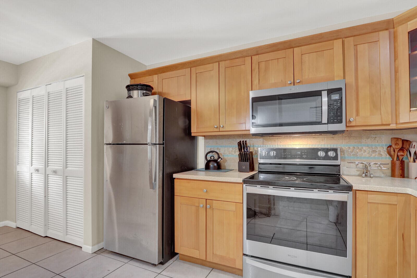 2916 SW 22nd Circle 202d, Delray Beach, FL 33445 — photo 1 of 21