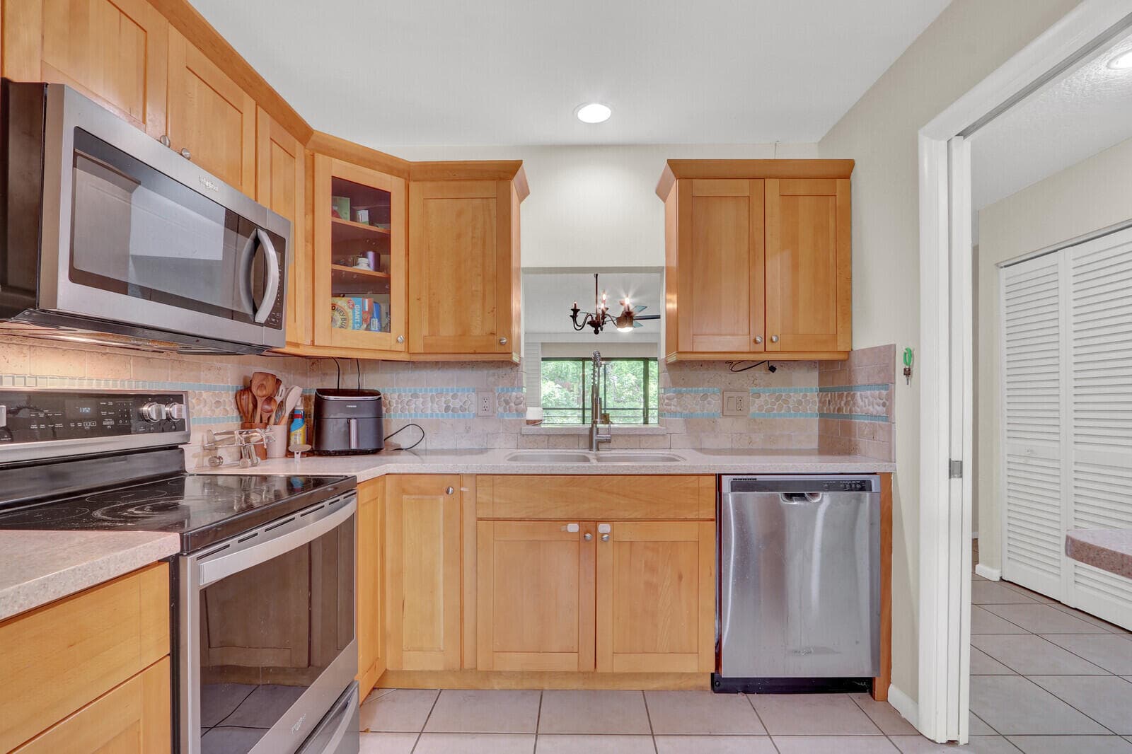 2916 SW 22nd Circle 202d, Delray Beach, FL 33445 — photo 2 of 21