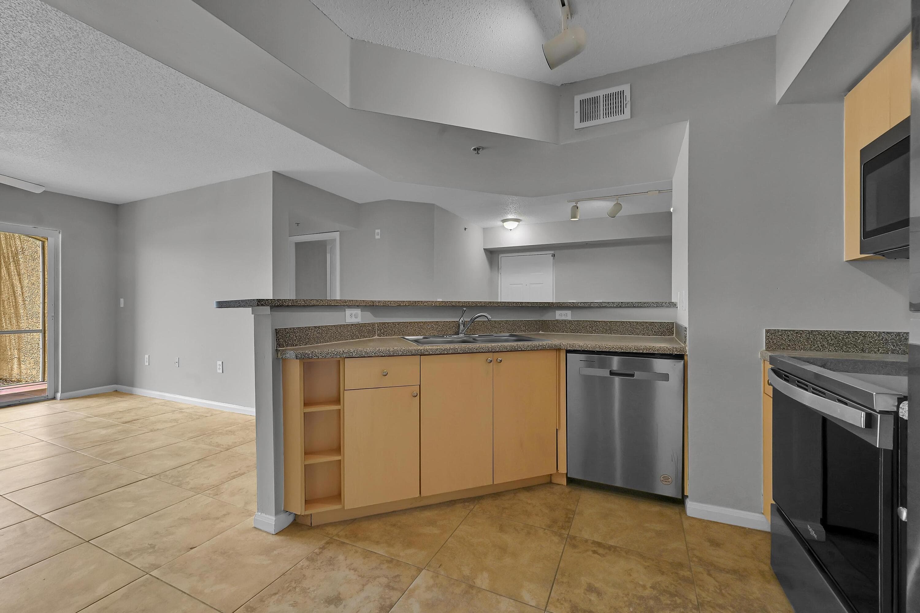 3650 NW Mediterranean Lane 102, Jensen Beach, FL 34957 — photo 5 of 40