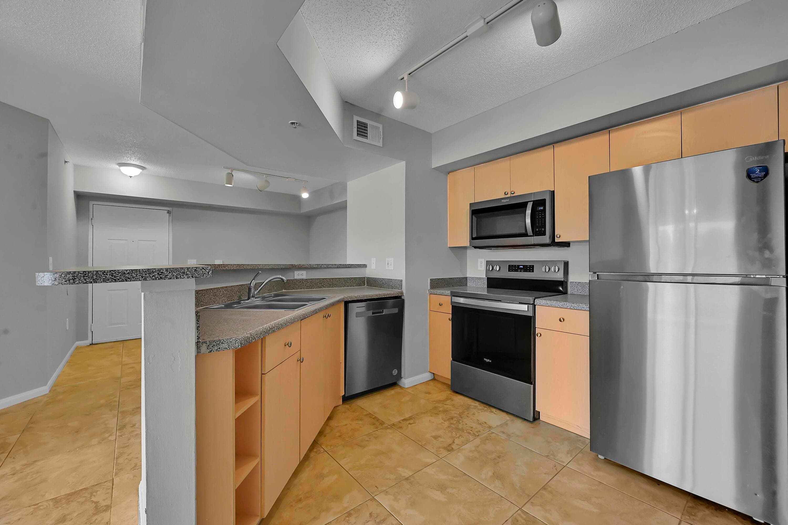 3650 NW Mediterranean Lane 102, Jensen Beach, FL 34957 — photo 4 of 40