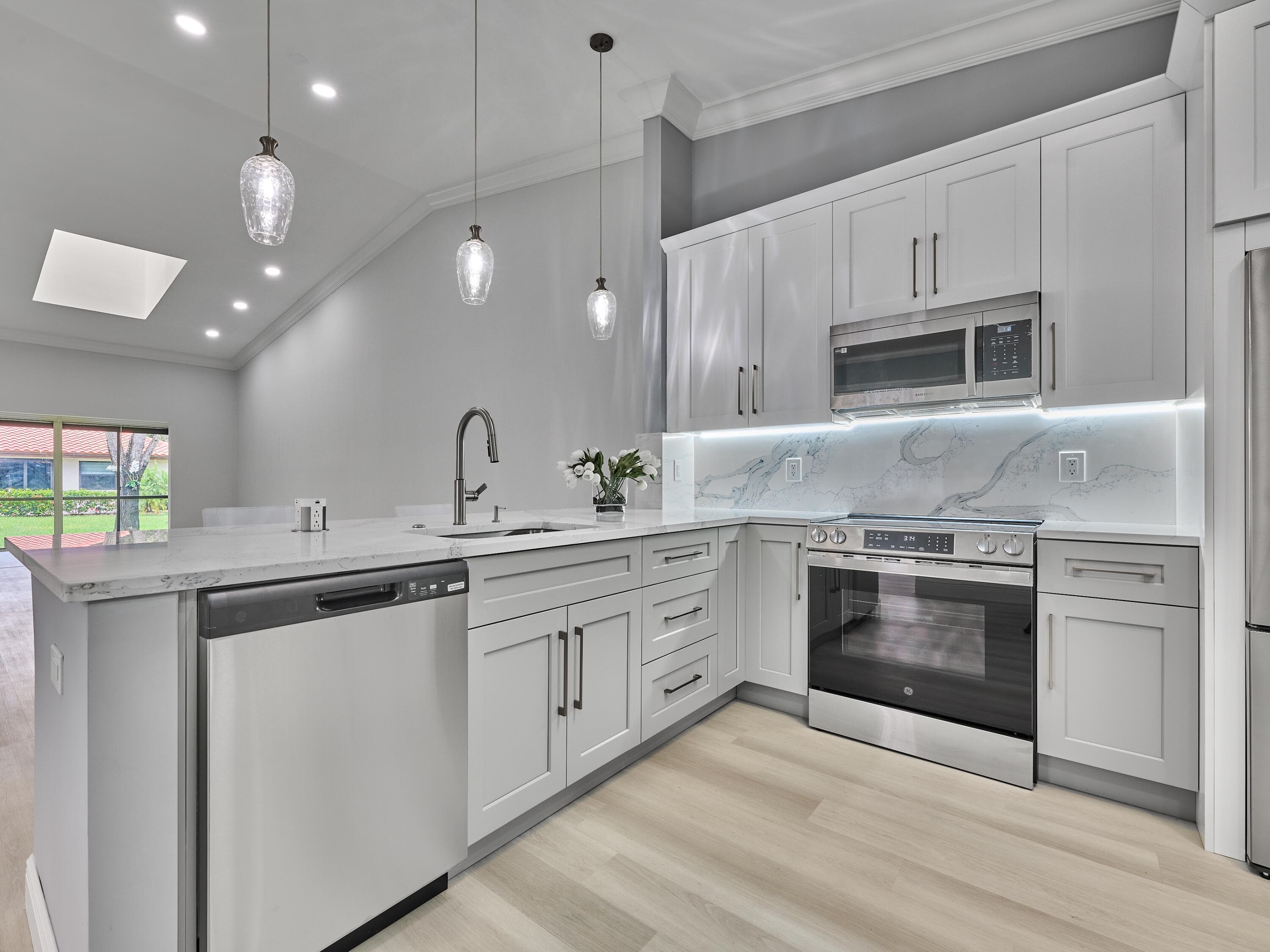 6067 Kings Gate Circle, Delray Beach, FL 33484 — photo 12 of 66