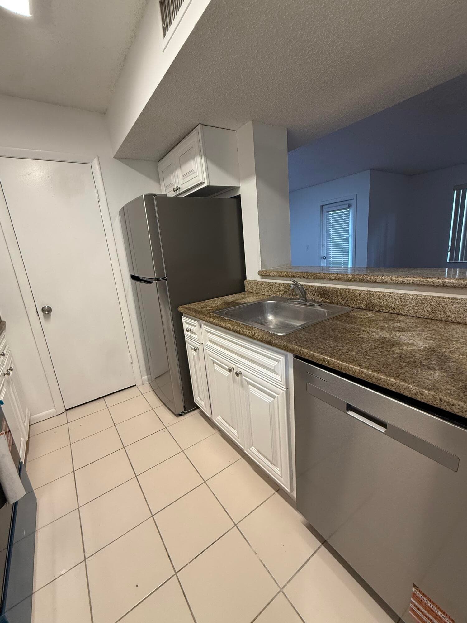 4341 W Mcnab Road 22, Pompano Beach, FL 33069 — photo 3 of 27