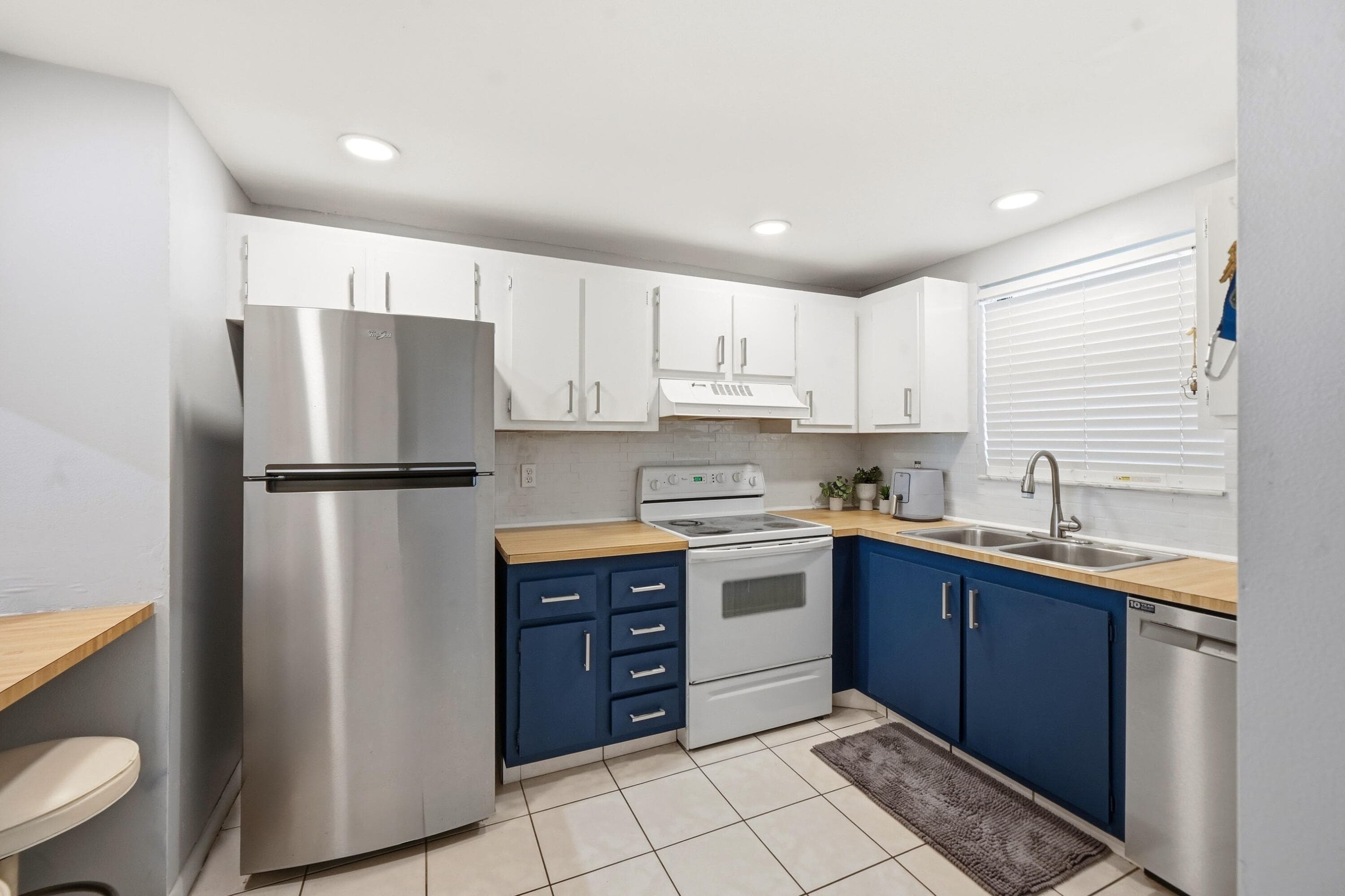 2181 Woolbright Road N106, Boynton Beach, FL 33426 — photo 1 of 21