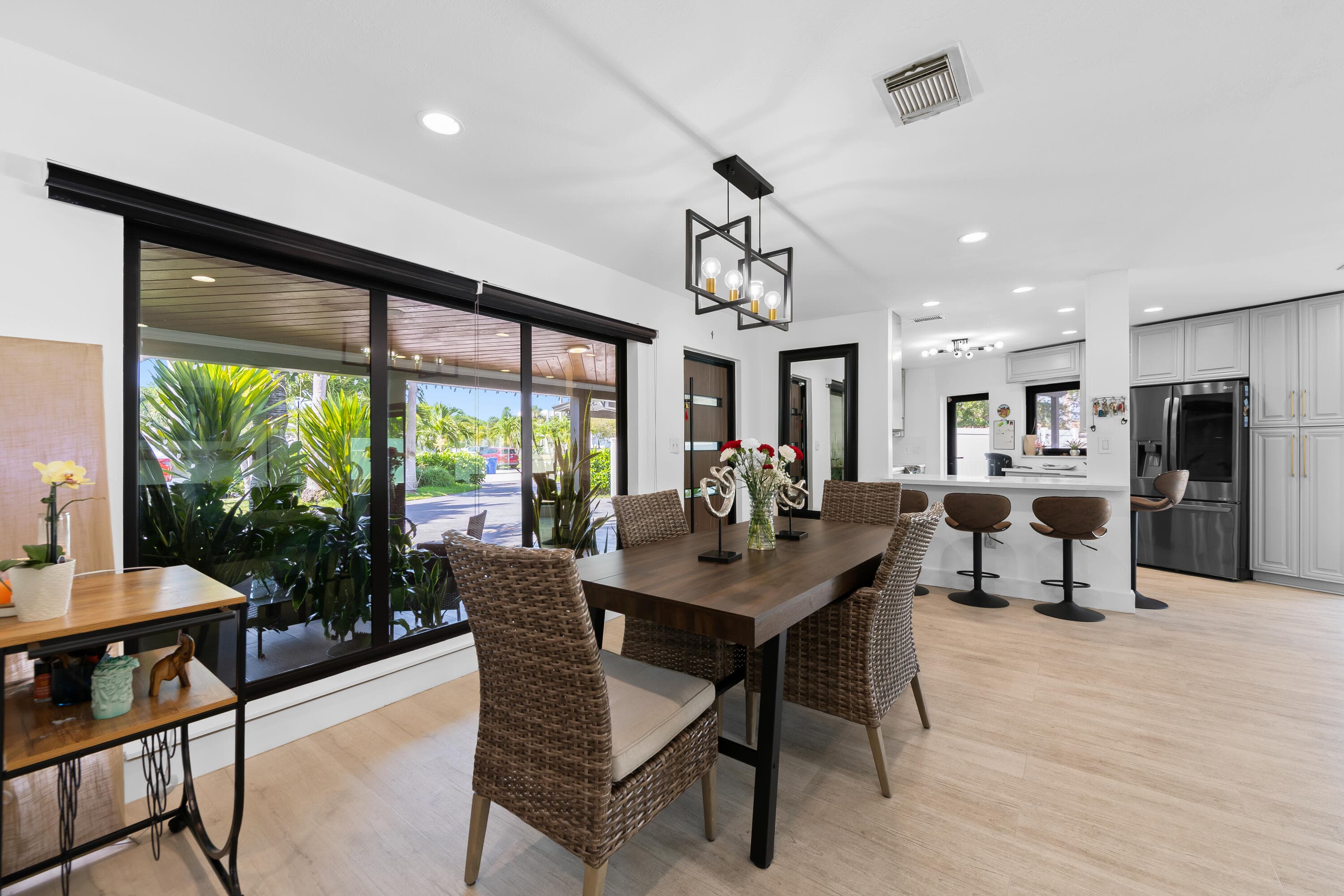 2601 NE 8th Court, Pompano Beach, FL 33062 — photo 15 of 29