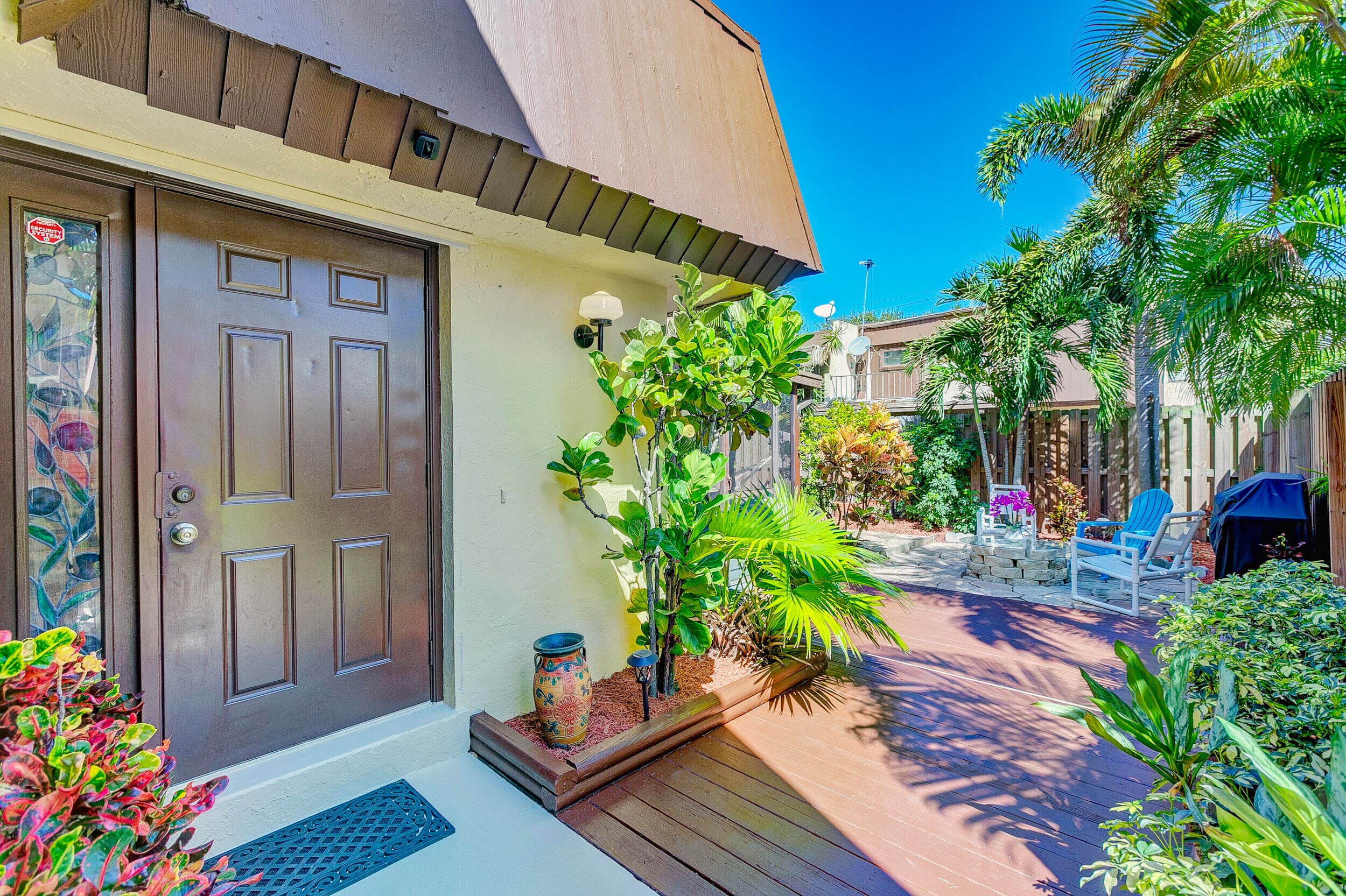3530 E Gardens East Drive E B, Palm Beach Gardens, FL 33410 — photo 2 of 42