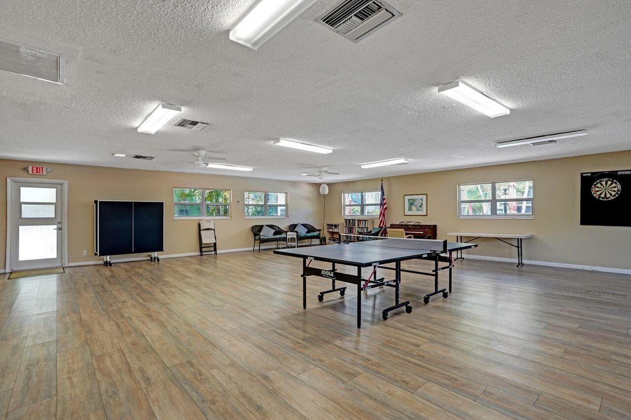 2350 NE 14th St Causeway 205, Pompano Beach, FL 33062 — photo 16 of 16