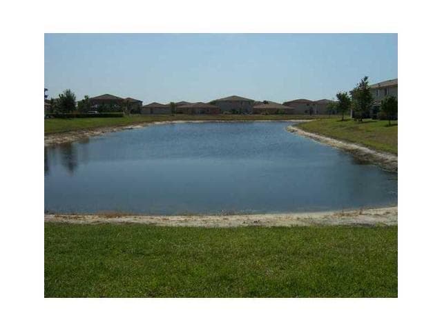 2552 SW Marshfield Court, Port St. Lucie, FL 34953 — photo 4 of 29
