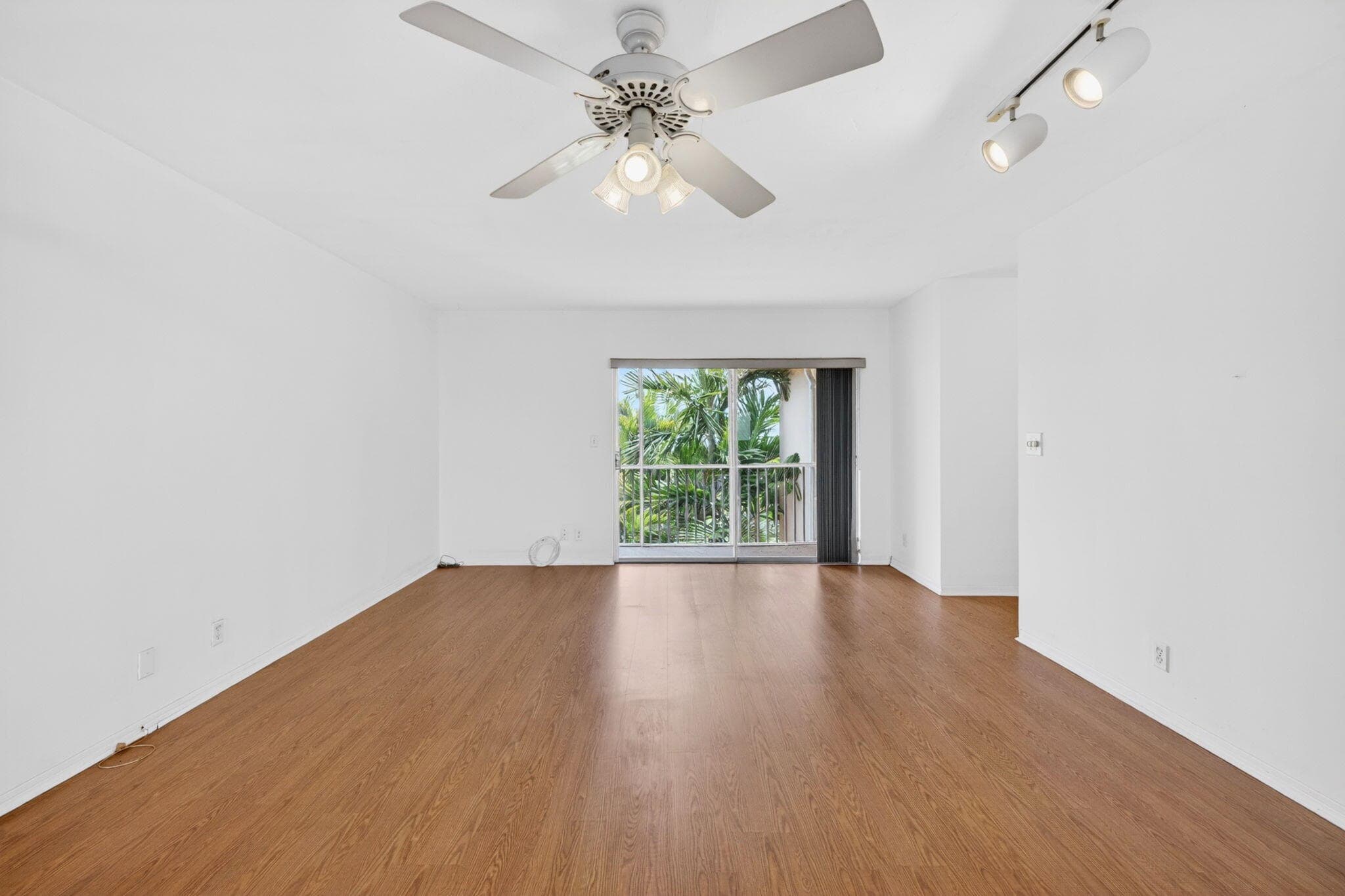1500 SE 15th Street 315, Fort Lauderdale, FL 33316 — photo 13 of 38