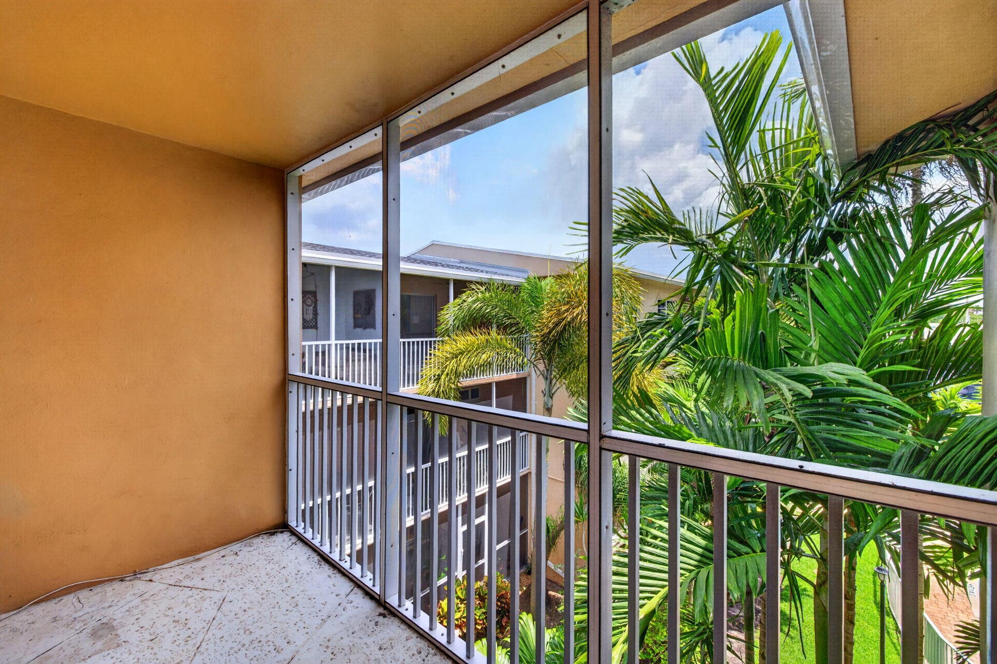 1500 SE 15th Street 315, Fort Lauderdale, FL 33316 — photo 31 of 38