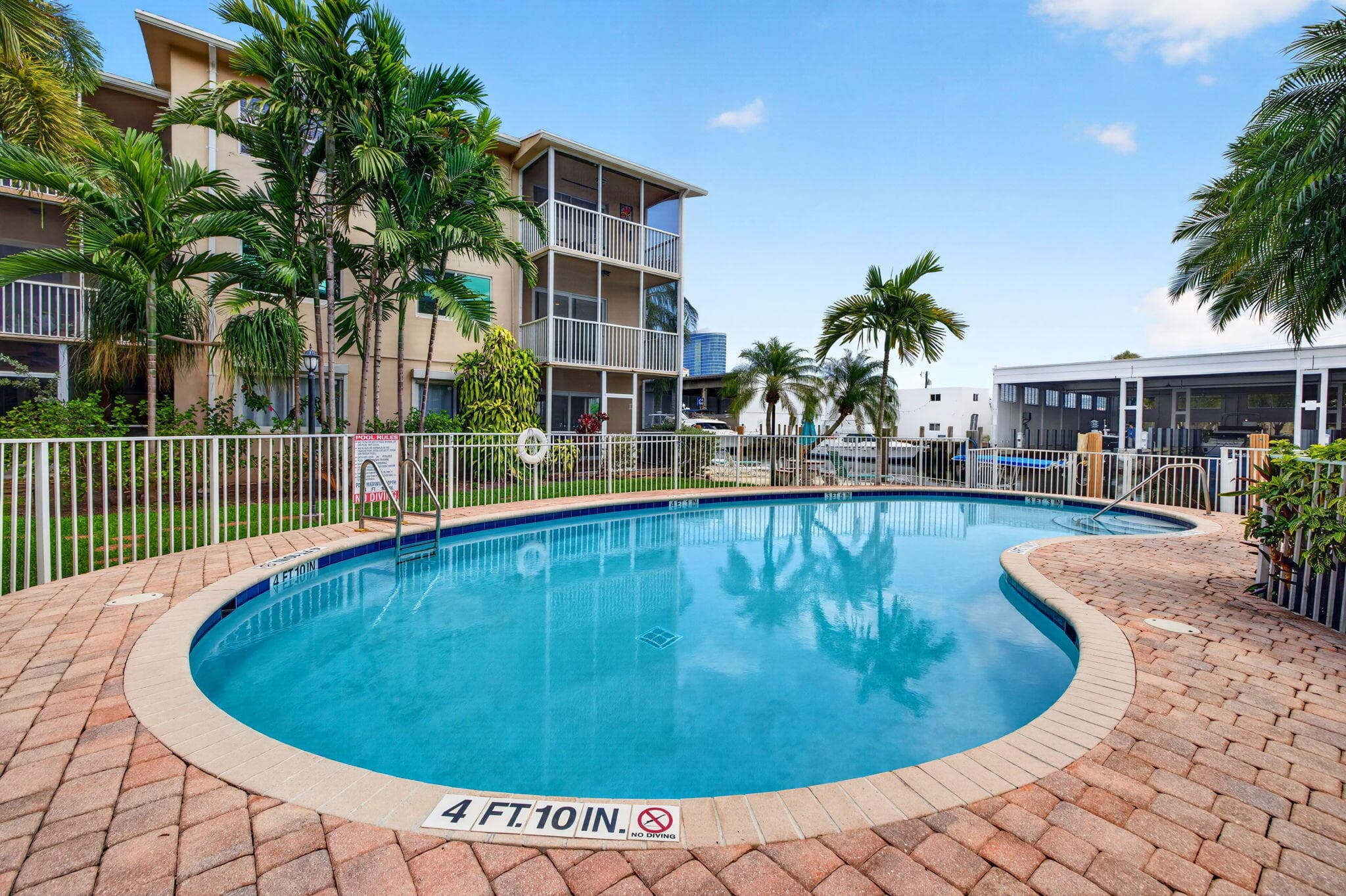 1500 SE 15th Street 315, Fort Lauderdale, FL 33316 — photo 2 of 38