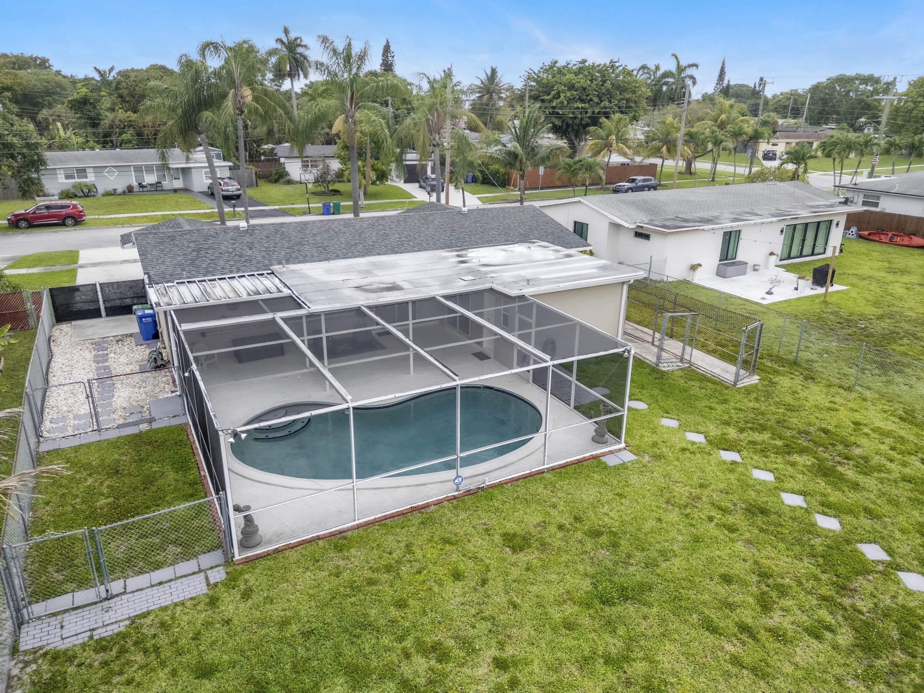 1710 W River Drive, Margate, FL 33063 — photo 9 of 34