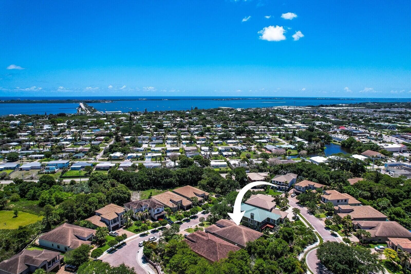 1042 NE Savanna Oaks Way, Jensen Beach, FL 34957 — photo 43 of 54