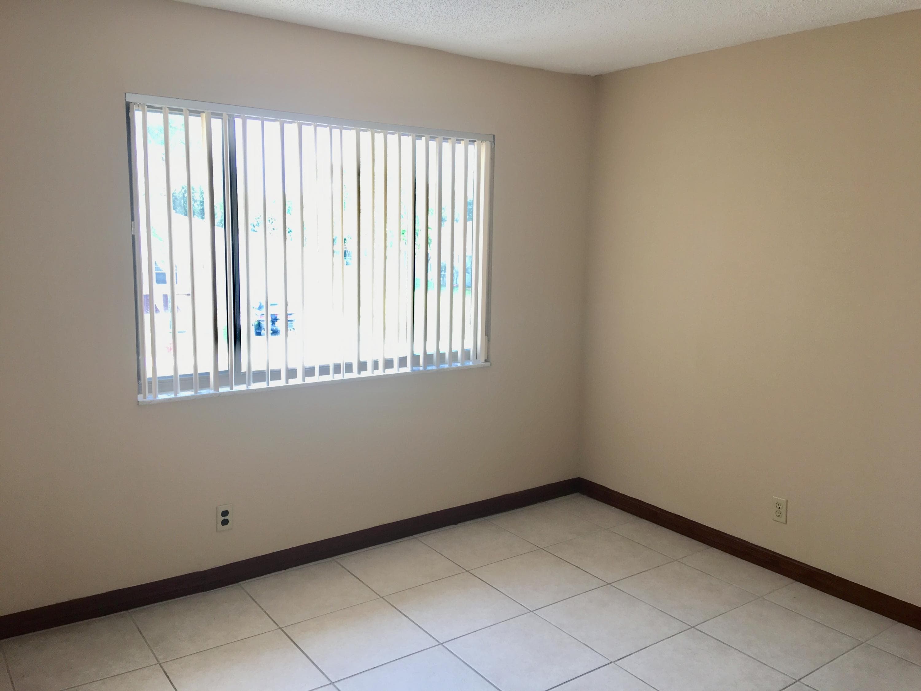 139 Sparrow Drive 1a, Royal Palm Beach, FL 33411 — photo 12 of 19