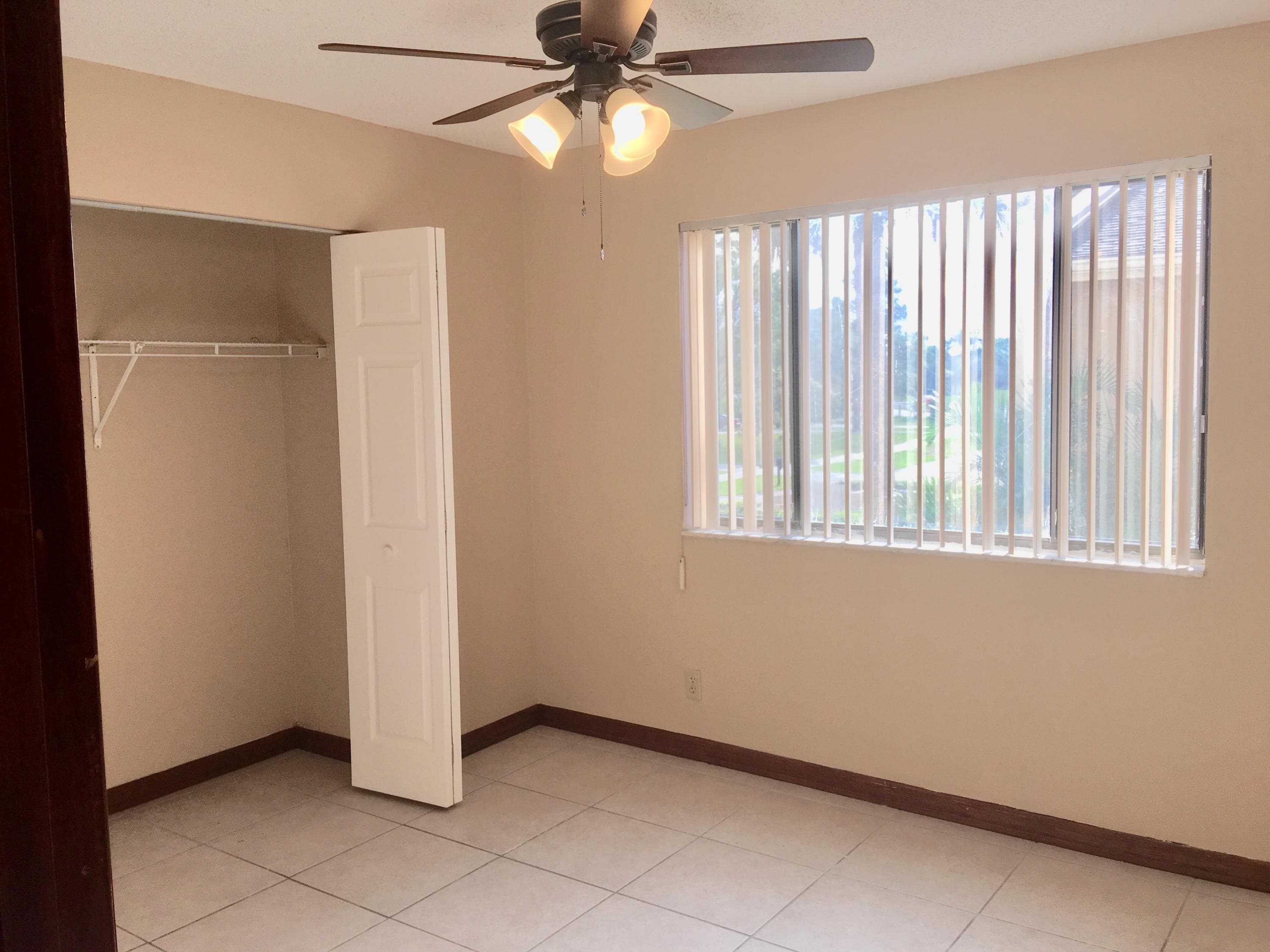 139 Sparrow Drive 1a, Royal Palm Beach, FL 33411 — photo 13 of 19