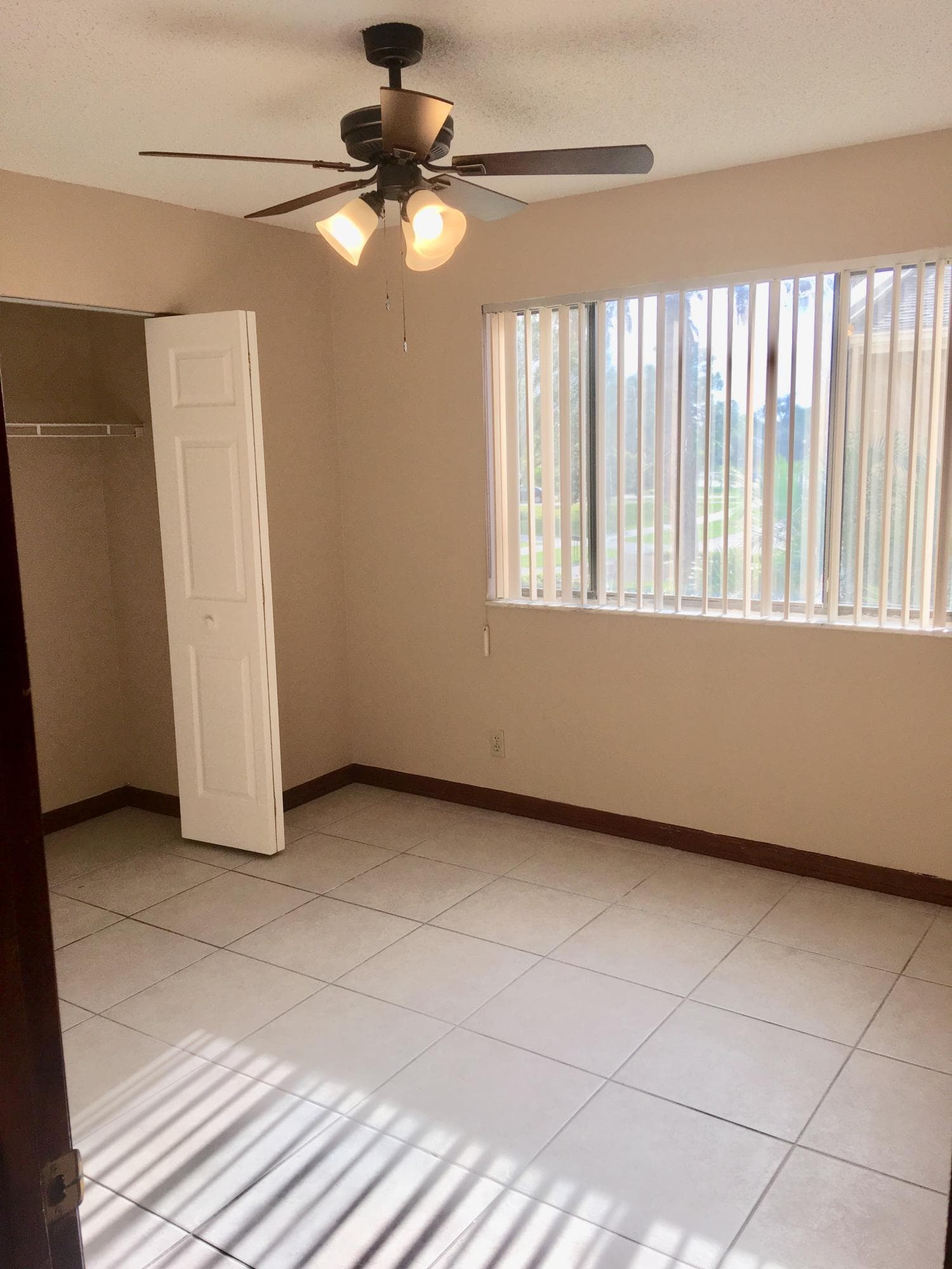139 Sparrow Drive 1a, Royal Palm Beach, FL 33411 — photo 14 of 19