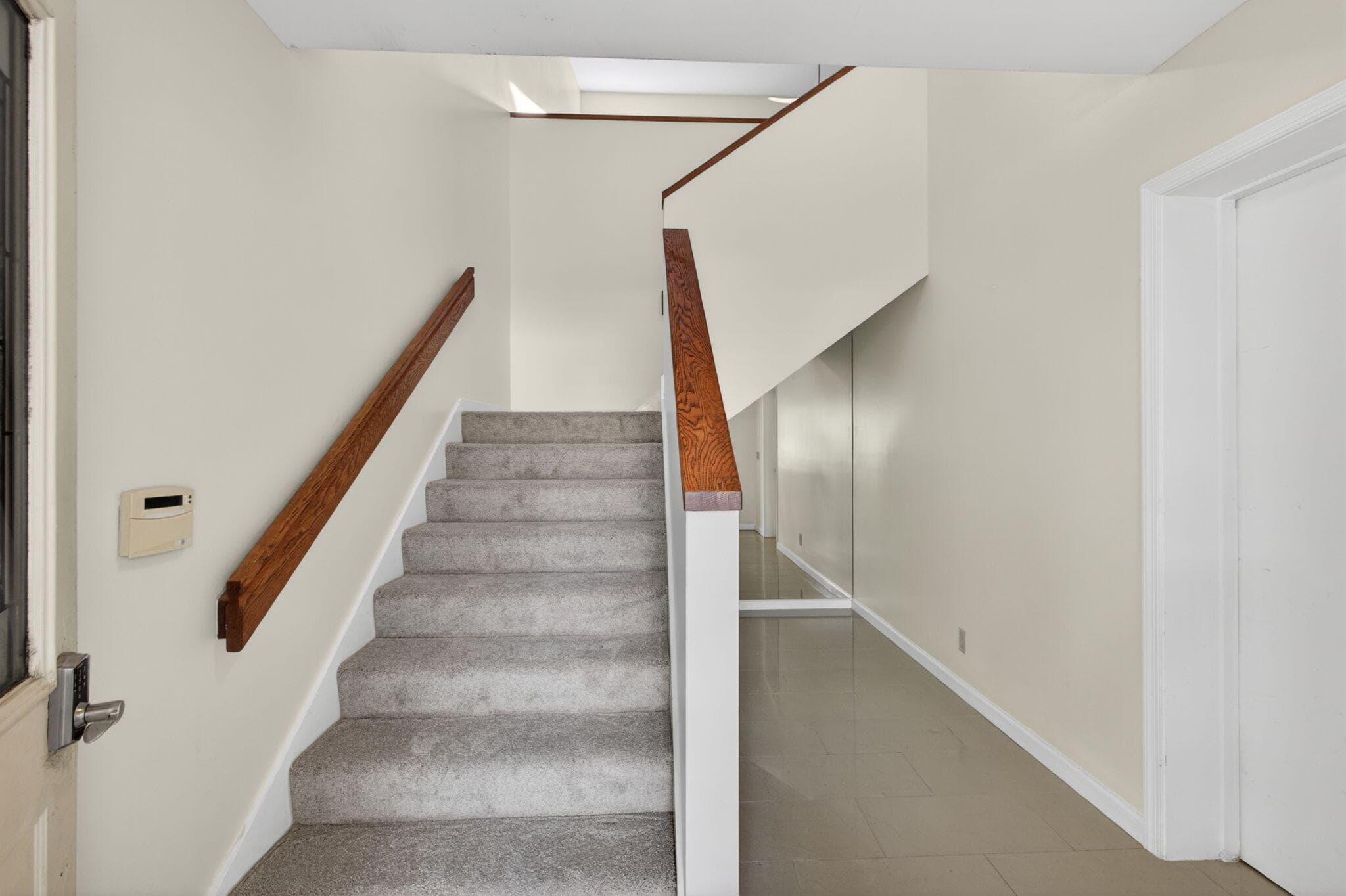 17137 Waterbend Drive 204, Jupiter, FL 33477 — photo 4 of 38
