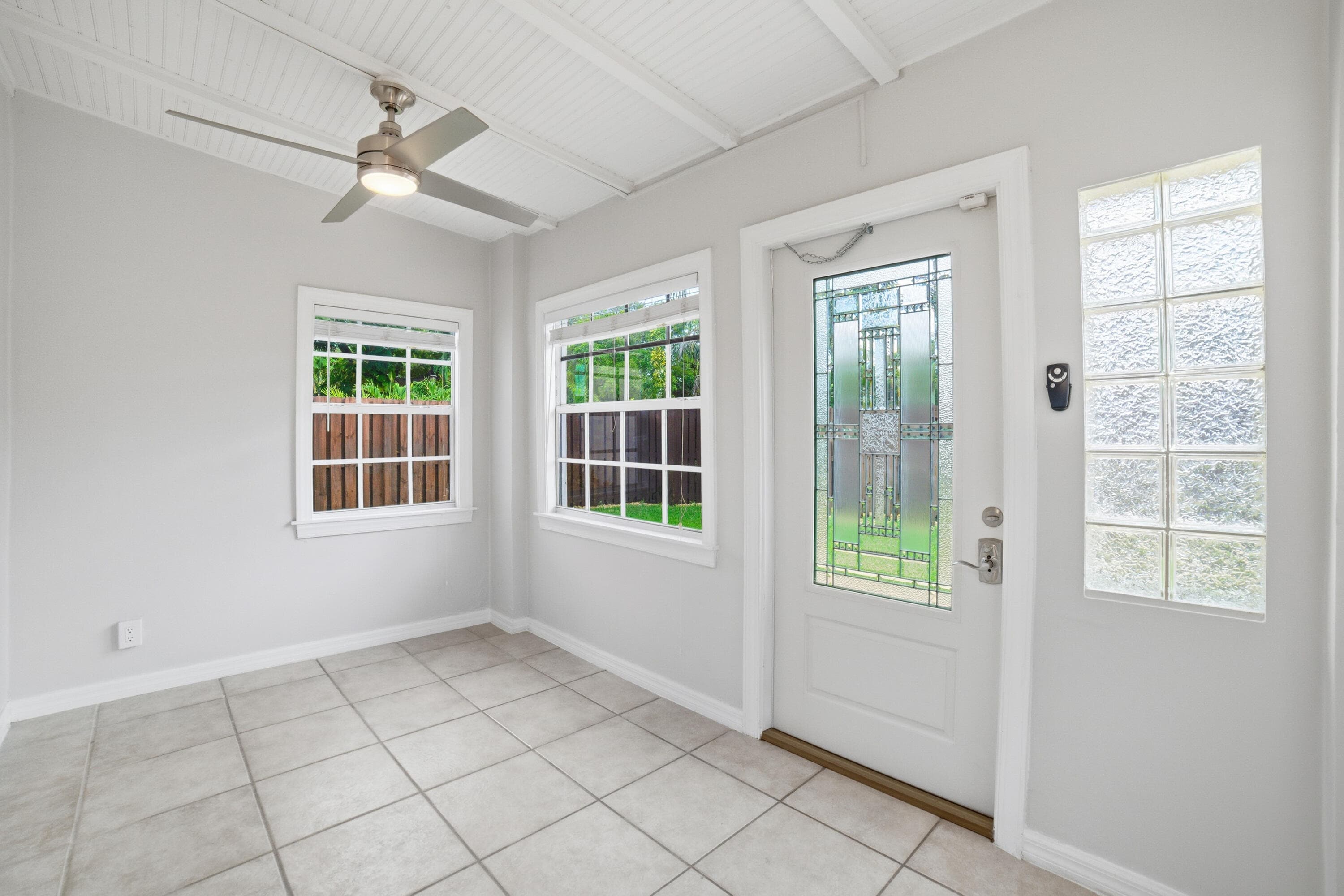 1717 SW 12th Court, Fort Lauderdale, FL 33312 — photo 5 of 32