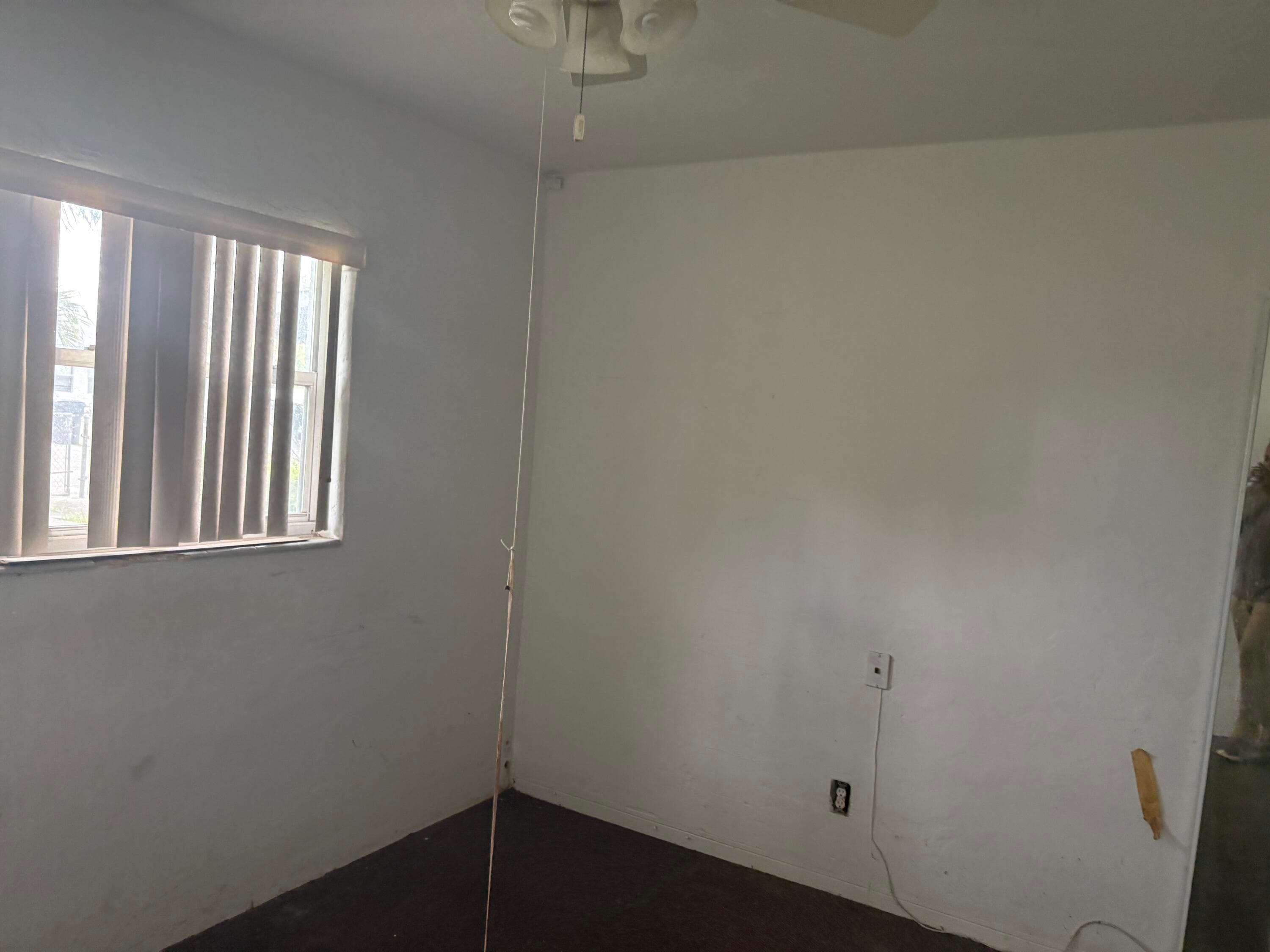 5663 Flagler Street, Hollywood, FL 33023 — photo 11 of 19