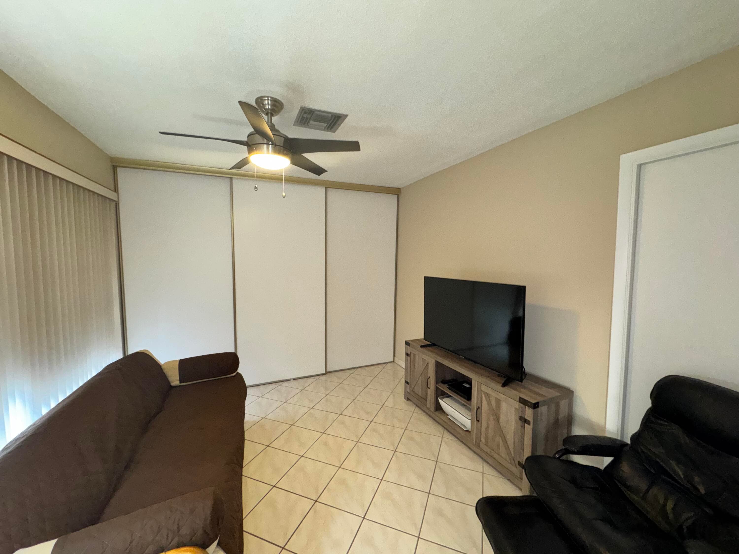13731 Flora Place C, Delray Beach, FL 33484 — photo 5 of 31