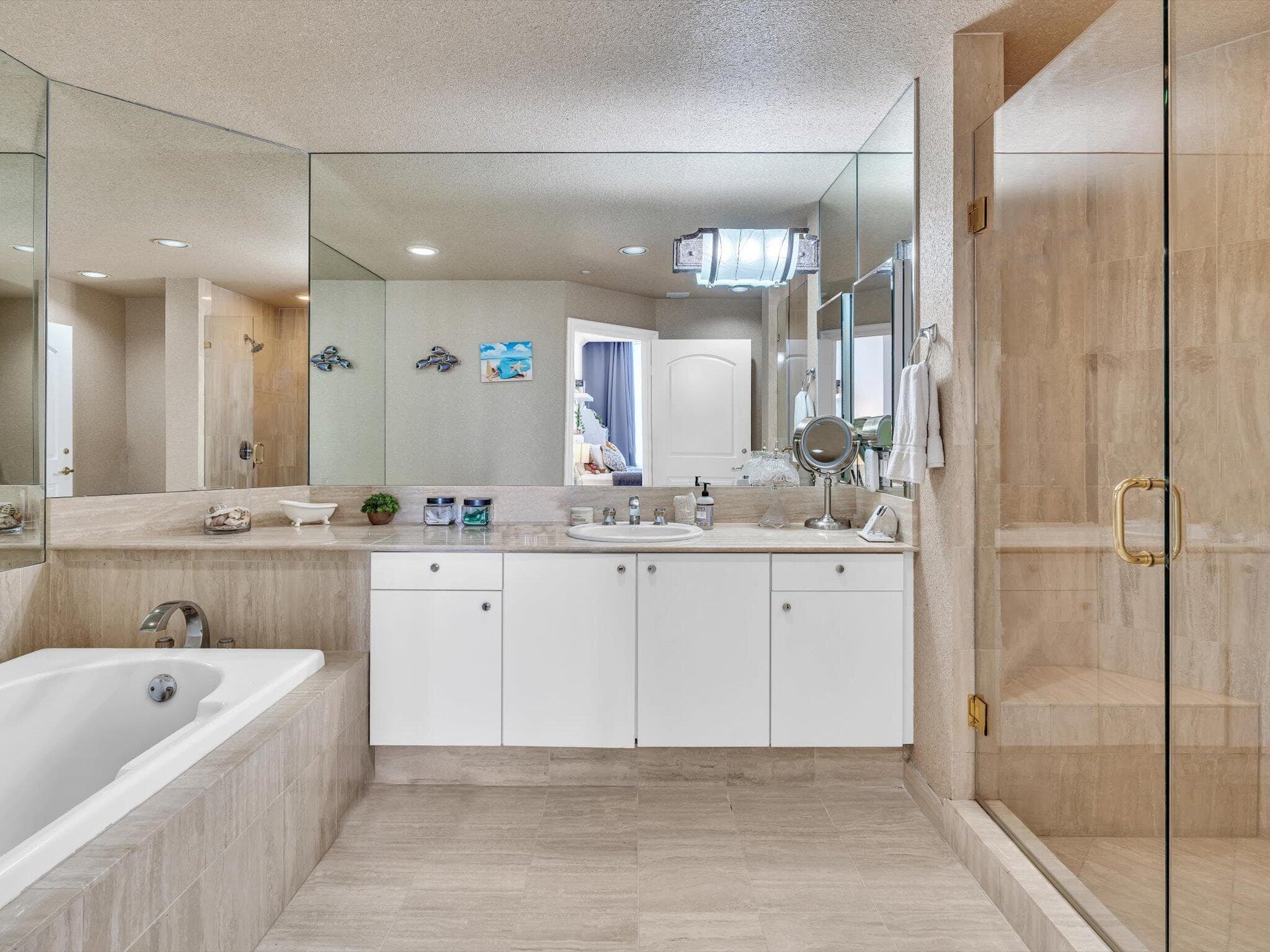 7000 Island Boulevard Ph-06, Aventura, FL 33160 — photo 33 of 52