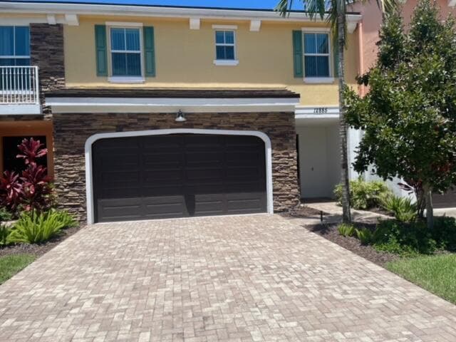 12885 Trevi Isle, Palm Beach Gardens, FL 33418 — photo 2 of 64