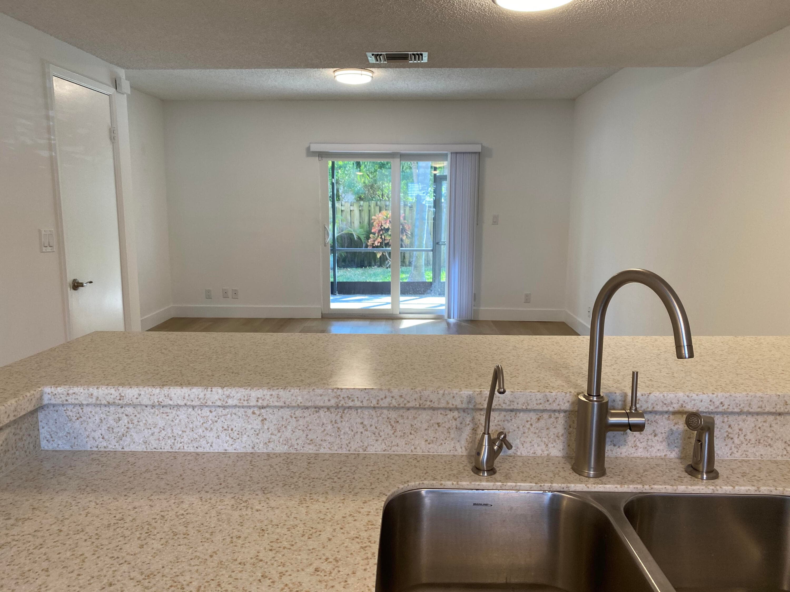2879 NE 15th Street, Pompano Beach, FL 33062 — photo 8 of 30