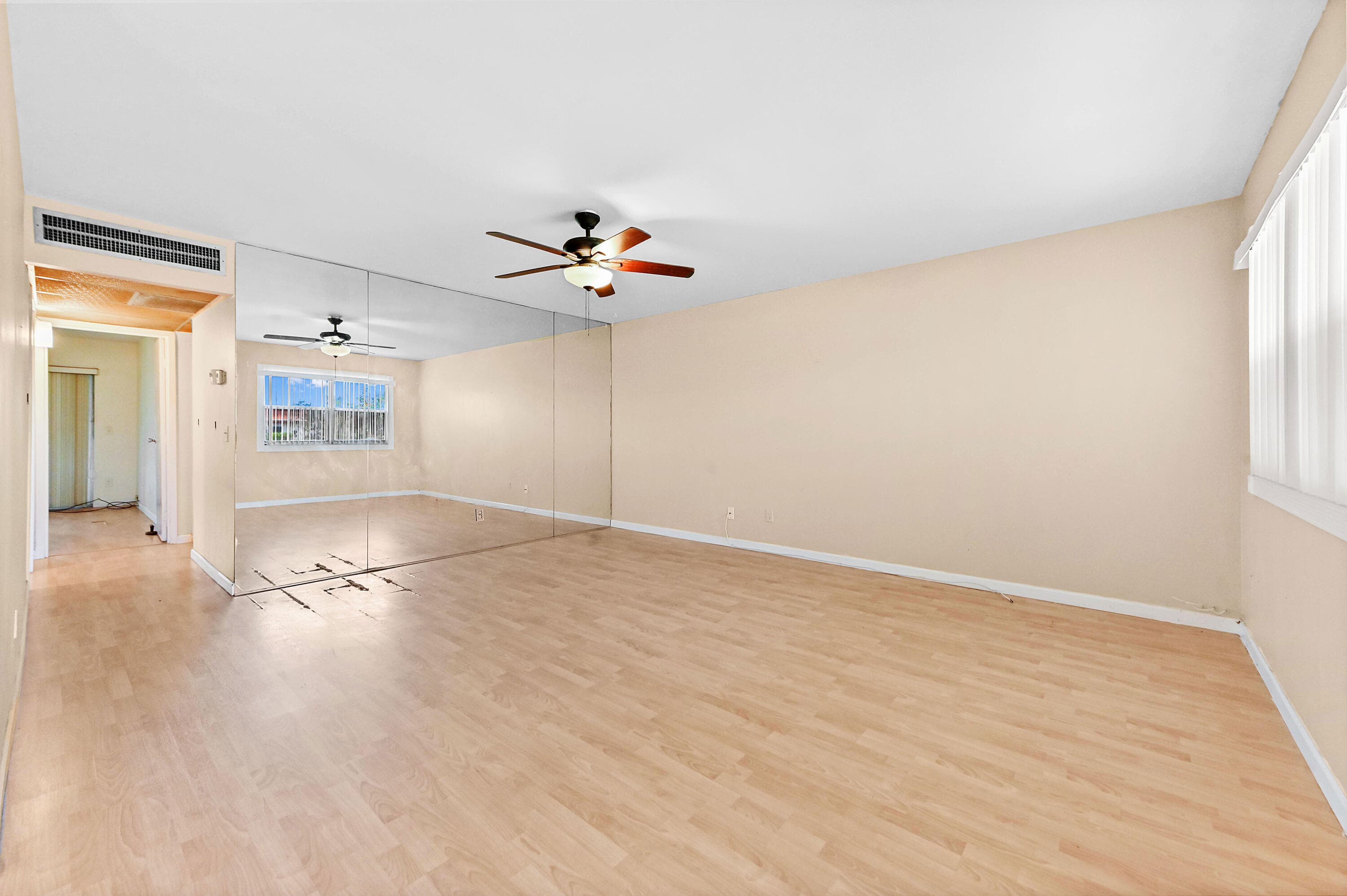 49 Seville C, Delray Beach, FL 33446 — photo 3 of 33