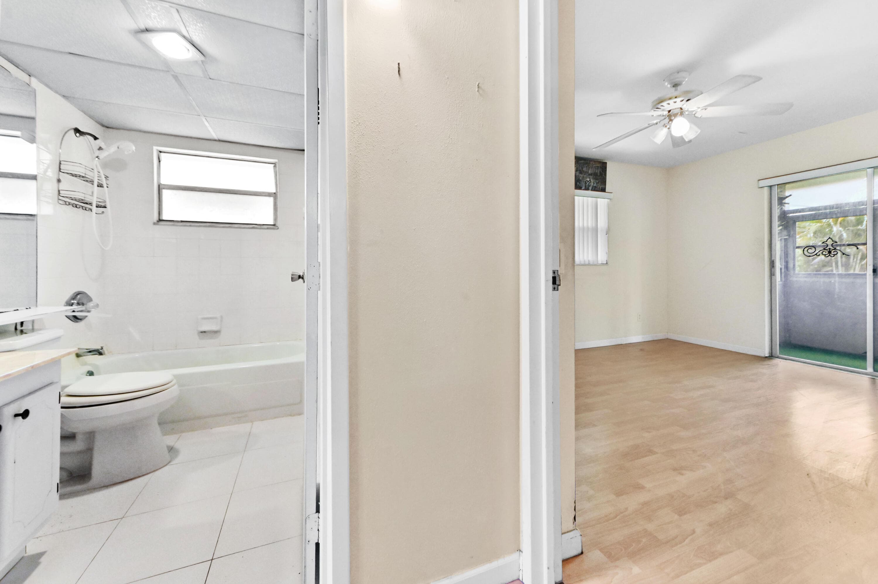 49 Seville C, Delray Beach, FL 33446 — photo 14 of 33