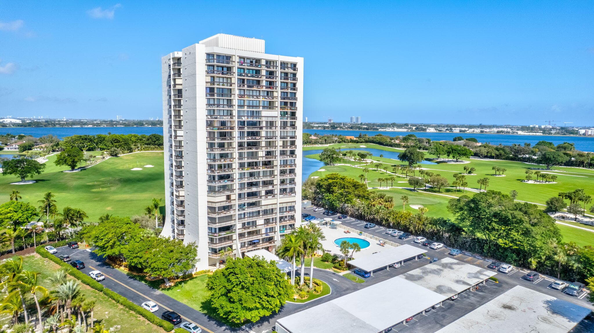 2000 Presidential Way 702, West Palm Beach, FL 33401 — photo 3 of 23