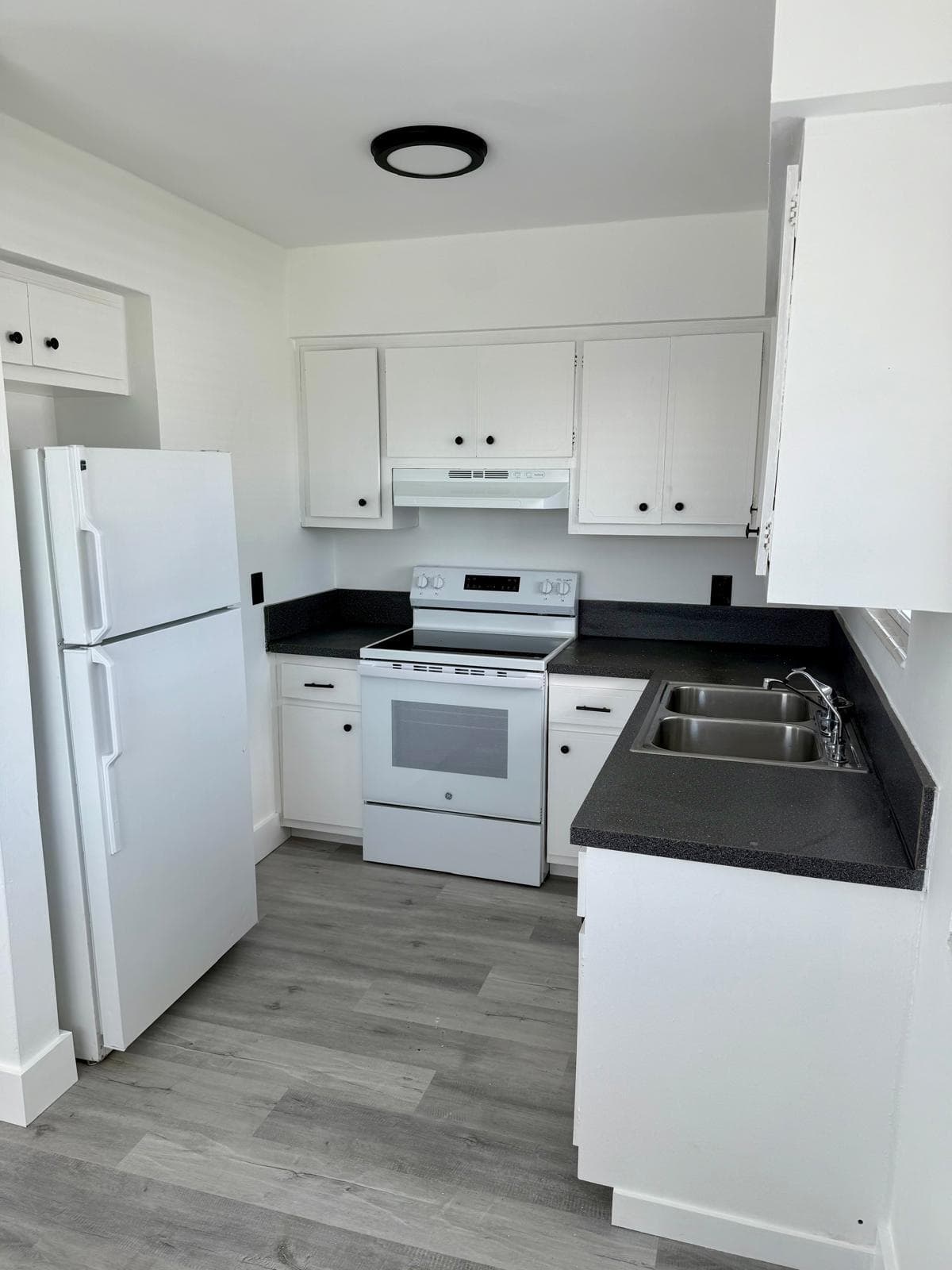 2837 NE 30th Street 8, Fort Lauderdale, FL 33306 — photo 3 of 10