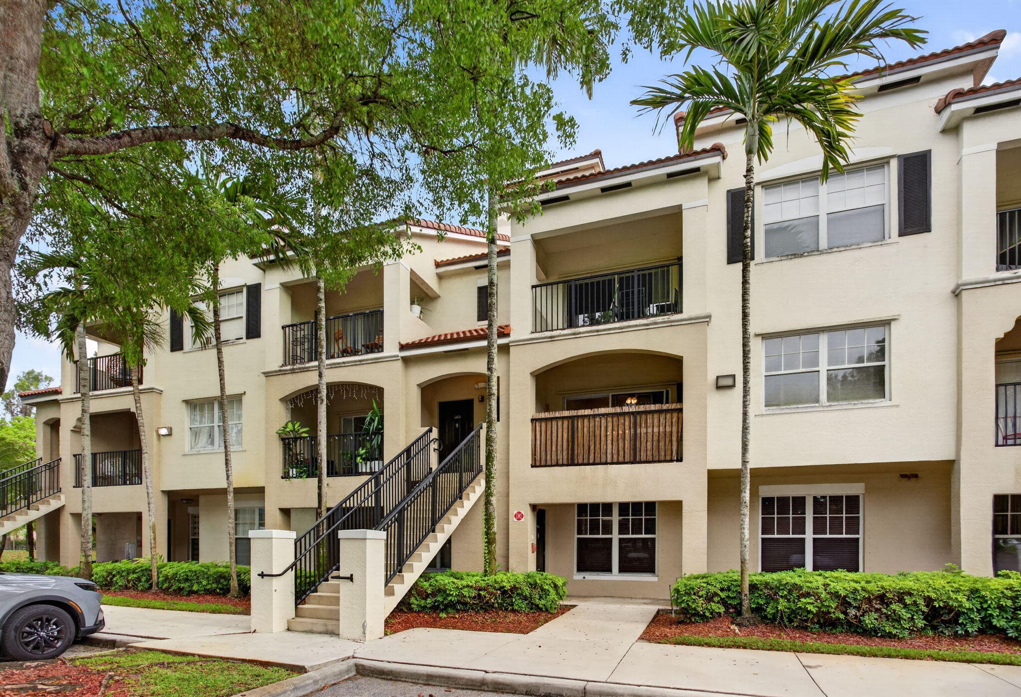 5880 W Sample Road 206, Coral Springs, FL 33067 — photo
