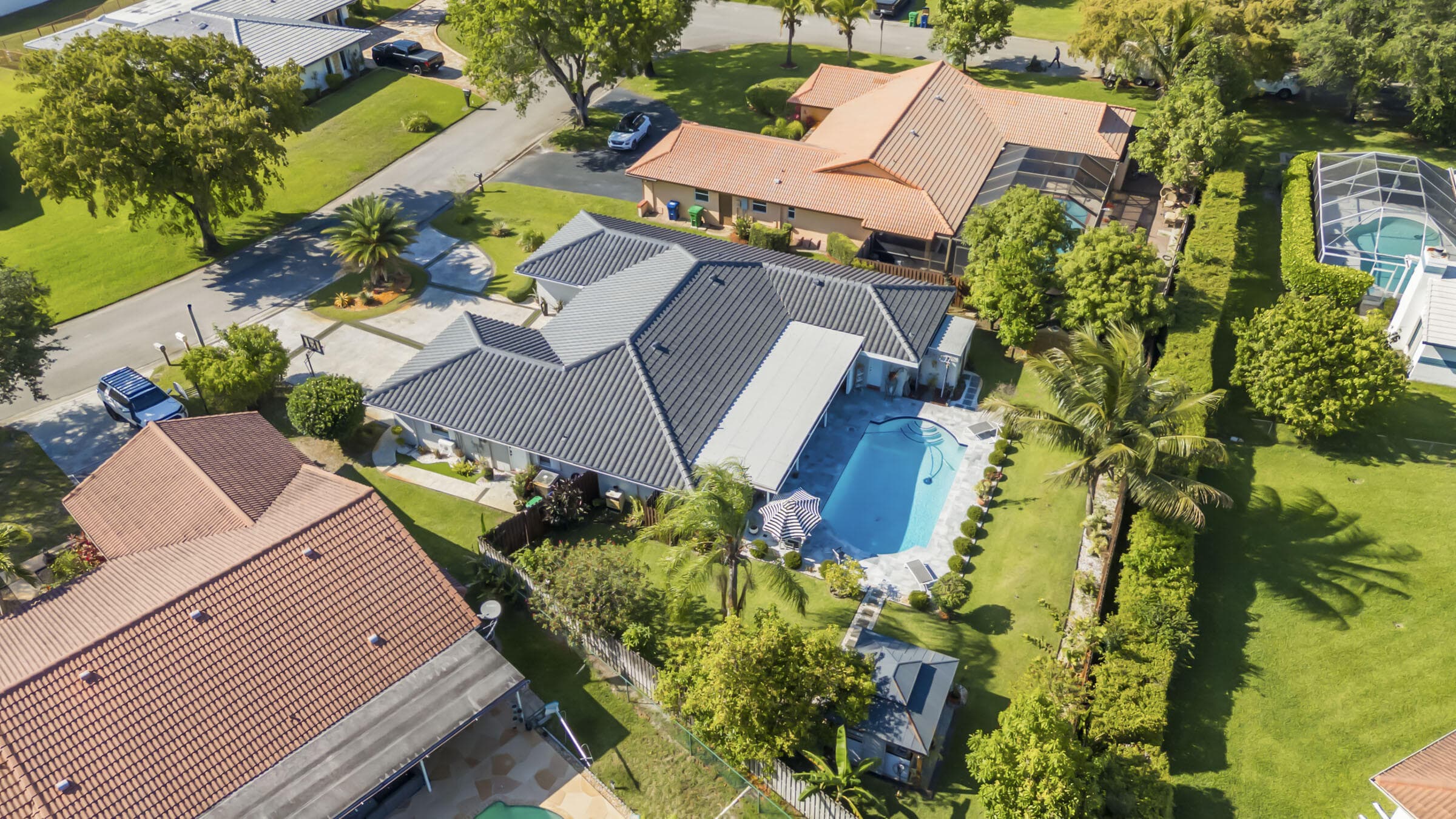 8555 SW 1st Place, Coral Springs, FL 33071 — photo 2 of 34