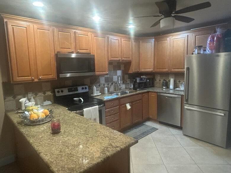 8362 NW 23rd Manor, Coral Springs, FL 33065 — photo 22 of 36