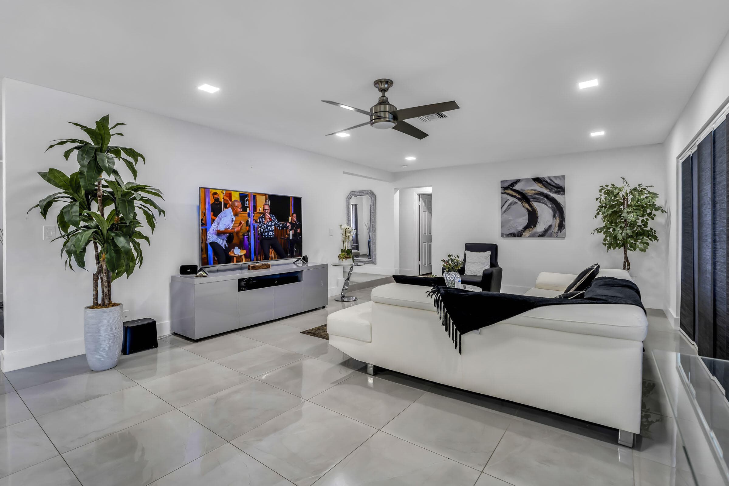 8555 SW 1st Place, Coral Springs, FL 33071 — photo 14 of 34