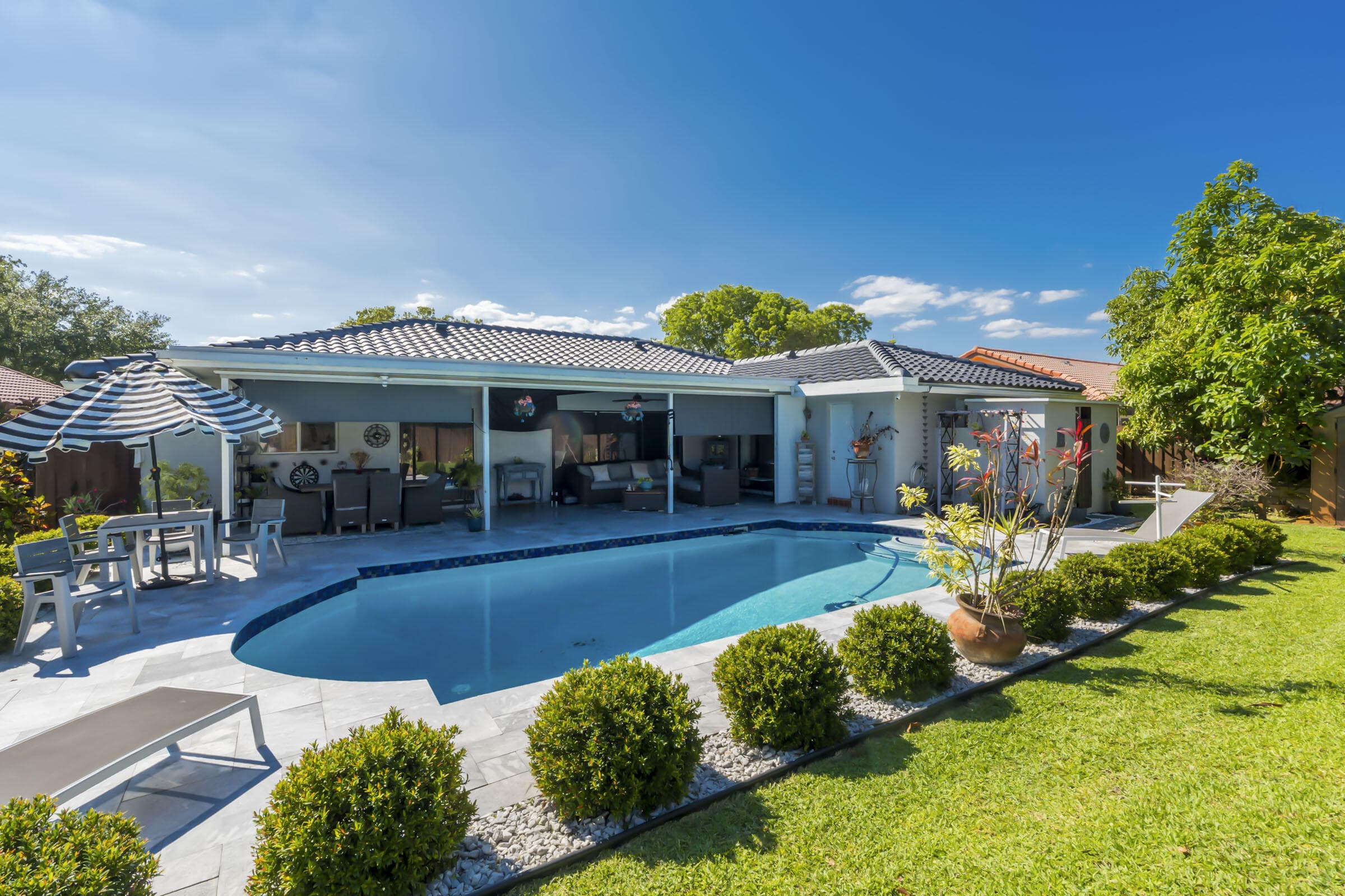 8555 SW 1st Place, Coral Springs, FL 33071 — photo 24 of 34