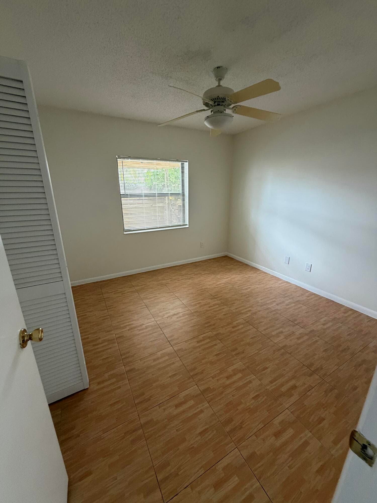 1823 Abbey Road, West Palm Beach, FL 33415 — photo 7 of 11