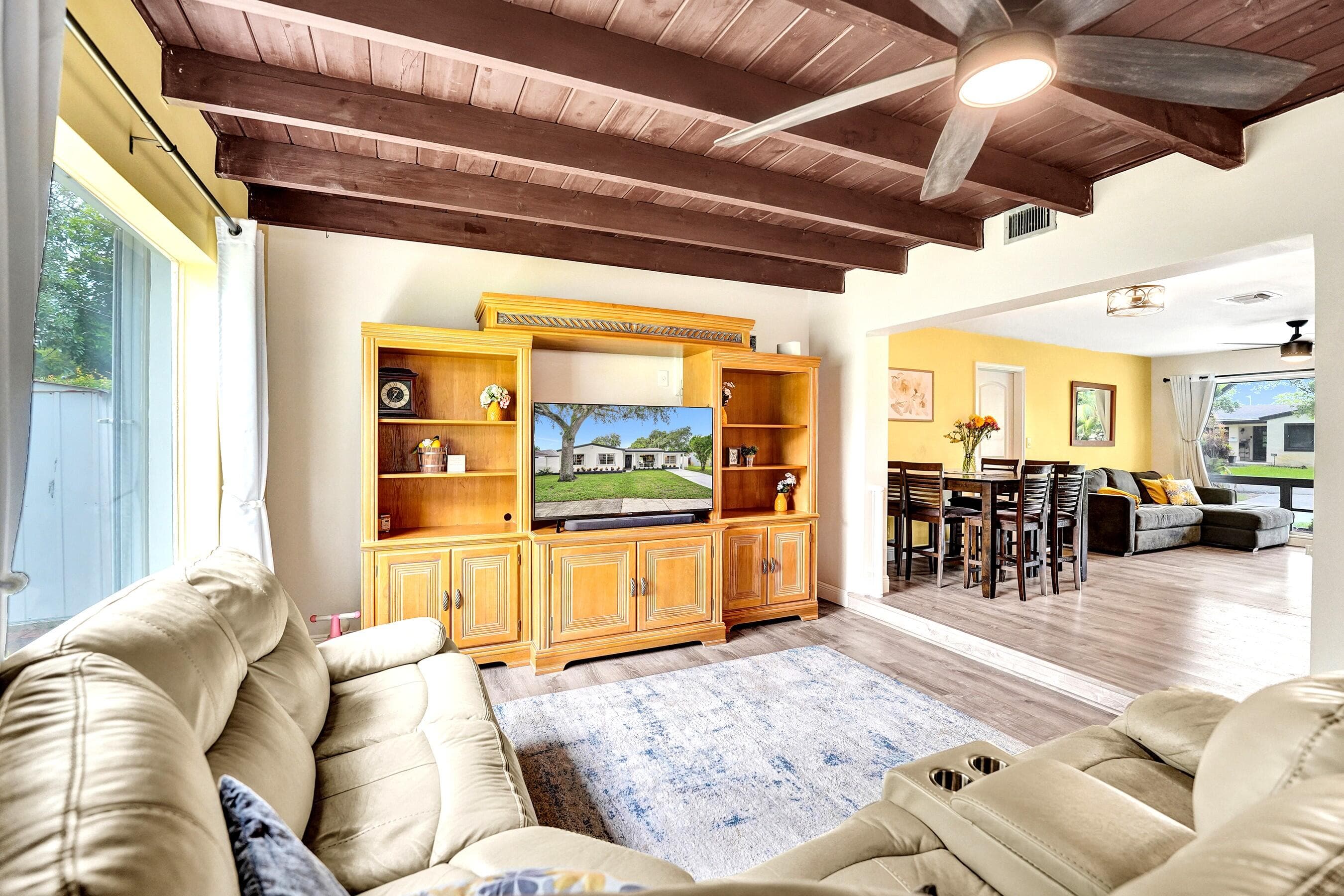 1341 N 30th Road, Hollywood, FL 33021 — photo 29 of 65