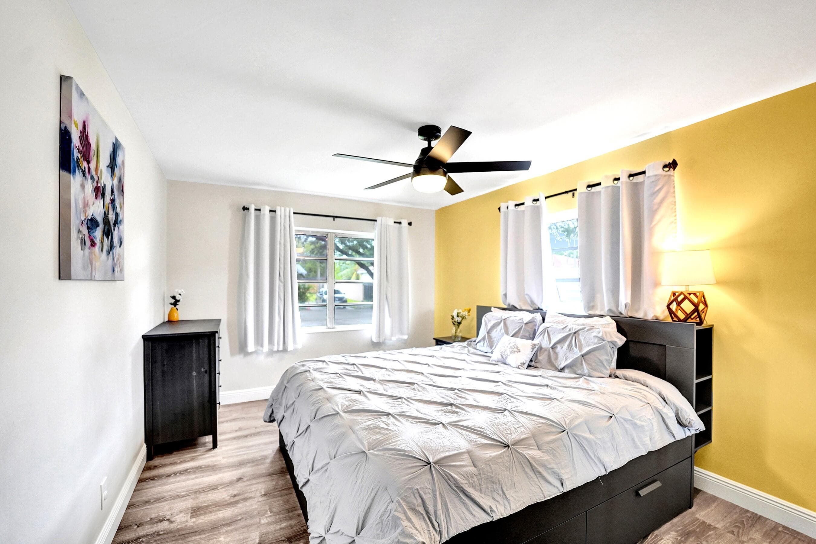 1341 N 30th Road, Hollywood, FL 33021 — photo 32 of 65