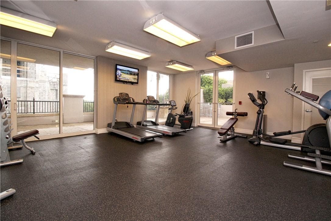 4100 Salzedo Street 512, Coral Gables, FL 33146 — photo 25 of 32