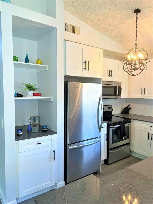 2812 Stoneway Lane Unit B, Fort Pierce, FL 34982 — photo 10 of 17